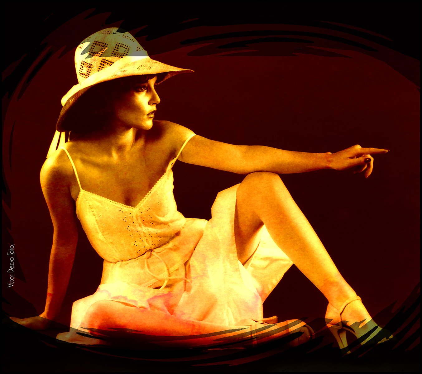 VDF Model Shot_1980's_peWaterclrTex_4x5.jpg