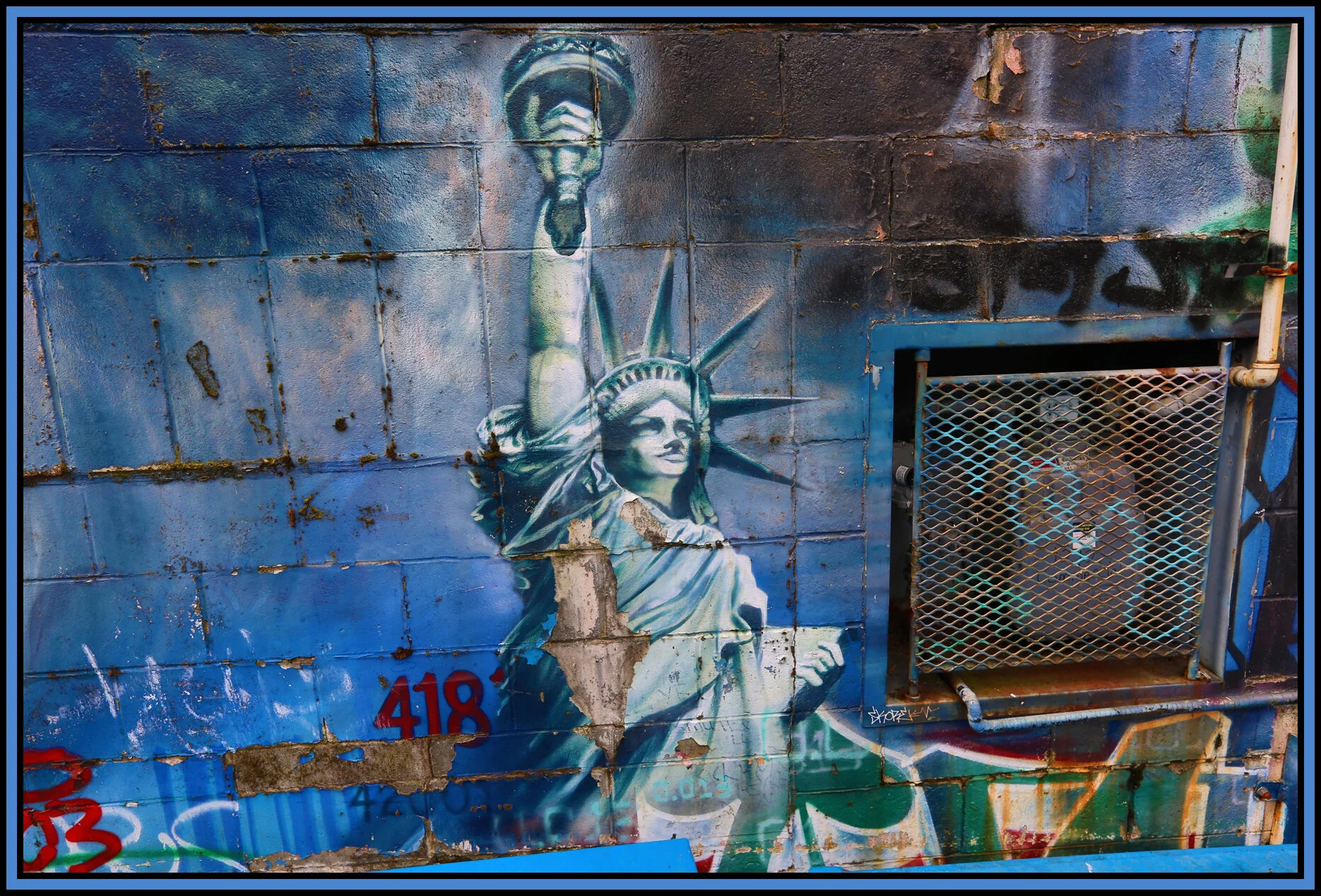 The Drive Mural_Apr 12_2015_HDR_F2825_4x6s.jpg