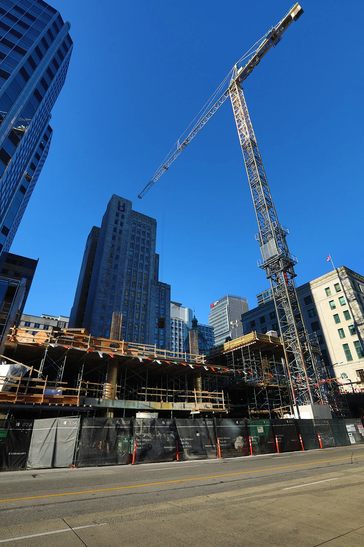 688 W Cordova St Const_Oct 24_2020_HDR_4G9699_4x6.jpg