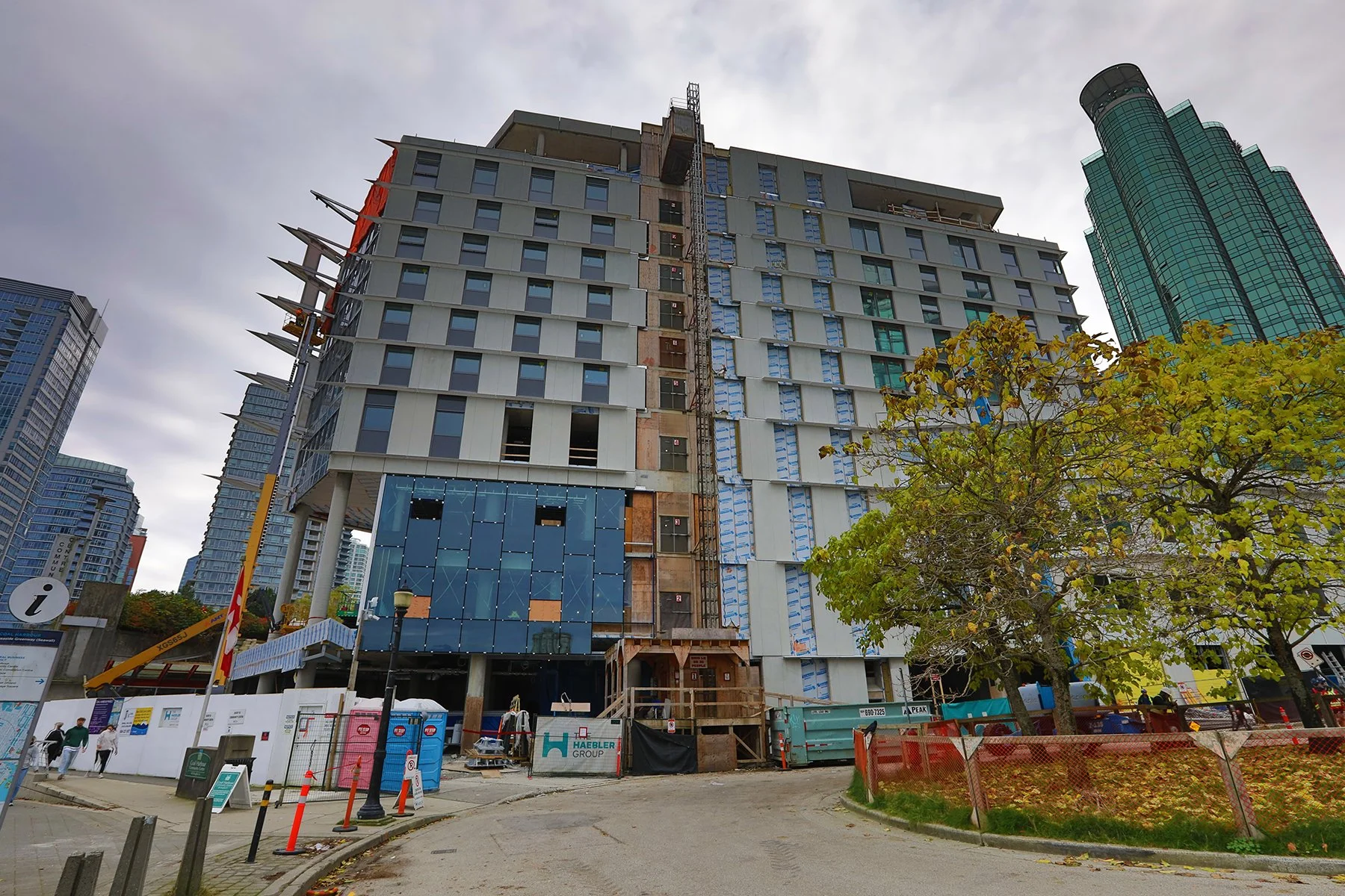 Coal Harbour Const_Nov 7_2024_HDR_5E4367_4x6.jpg