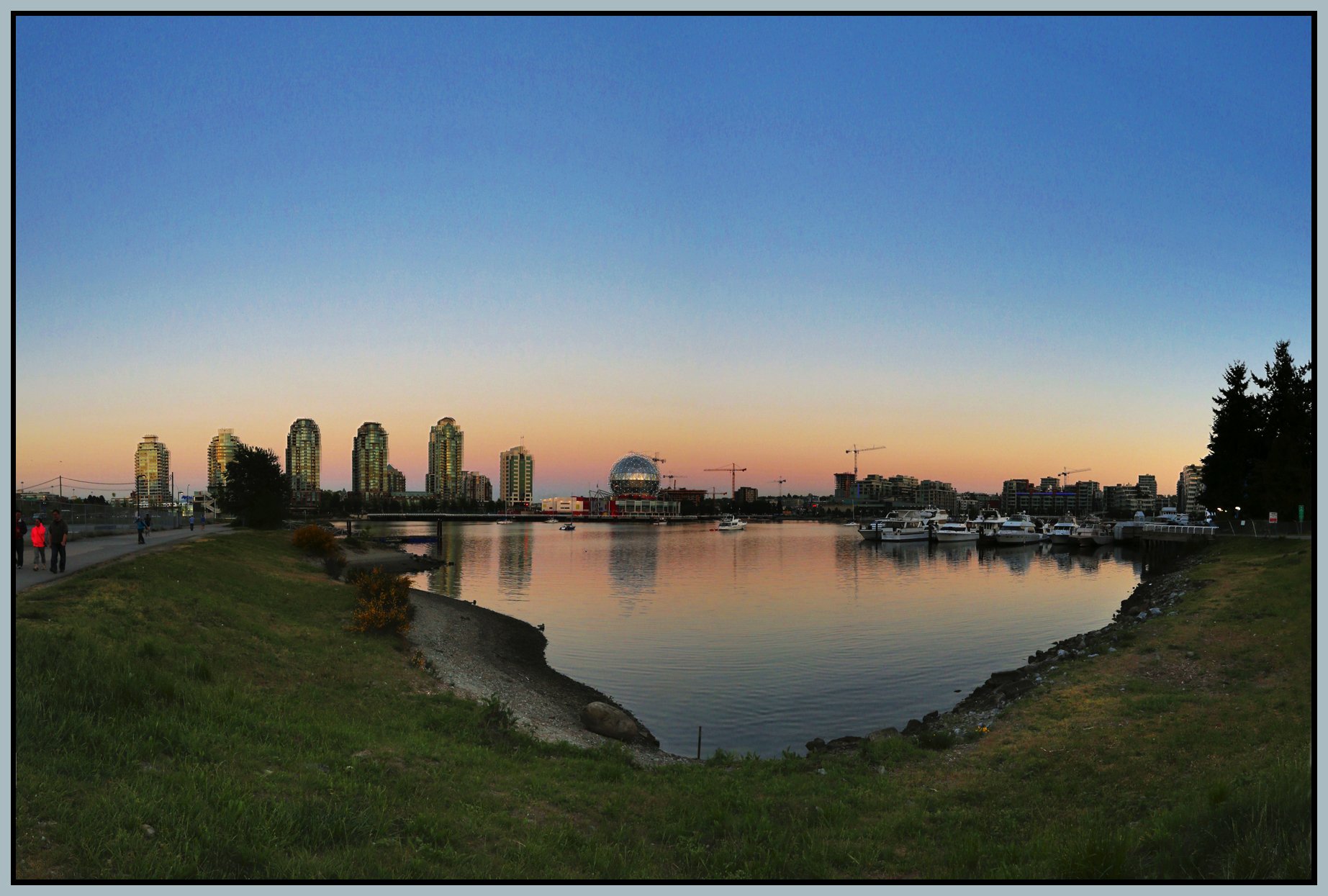 7 View_May 8_2013_HDR_Pan_A5960_1_4x6s.jpg