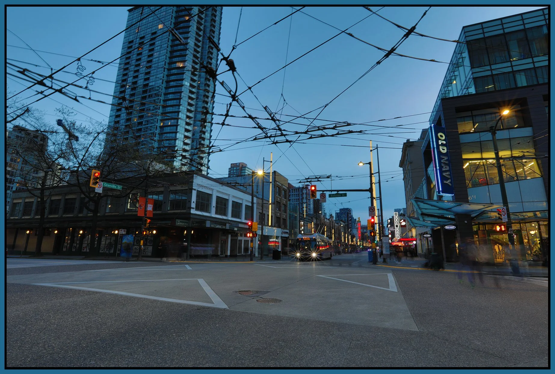 800 Granville St LkgS_Apr 17_2026_HDR_4L2240_4x6s.jpg