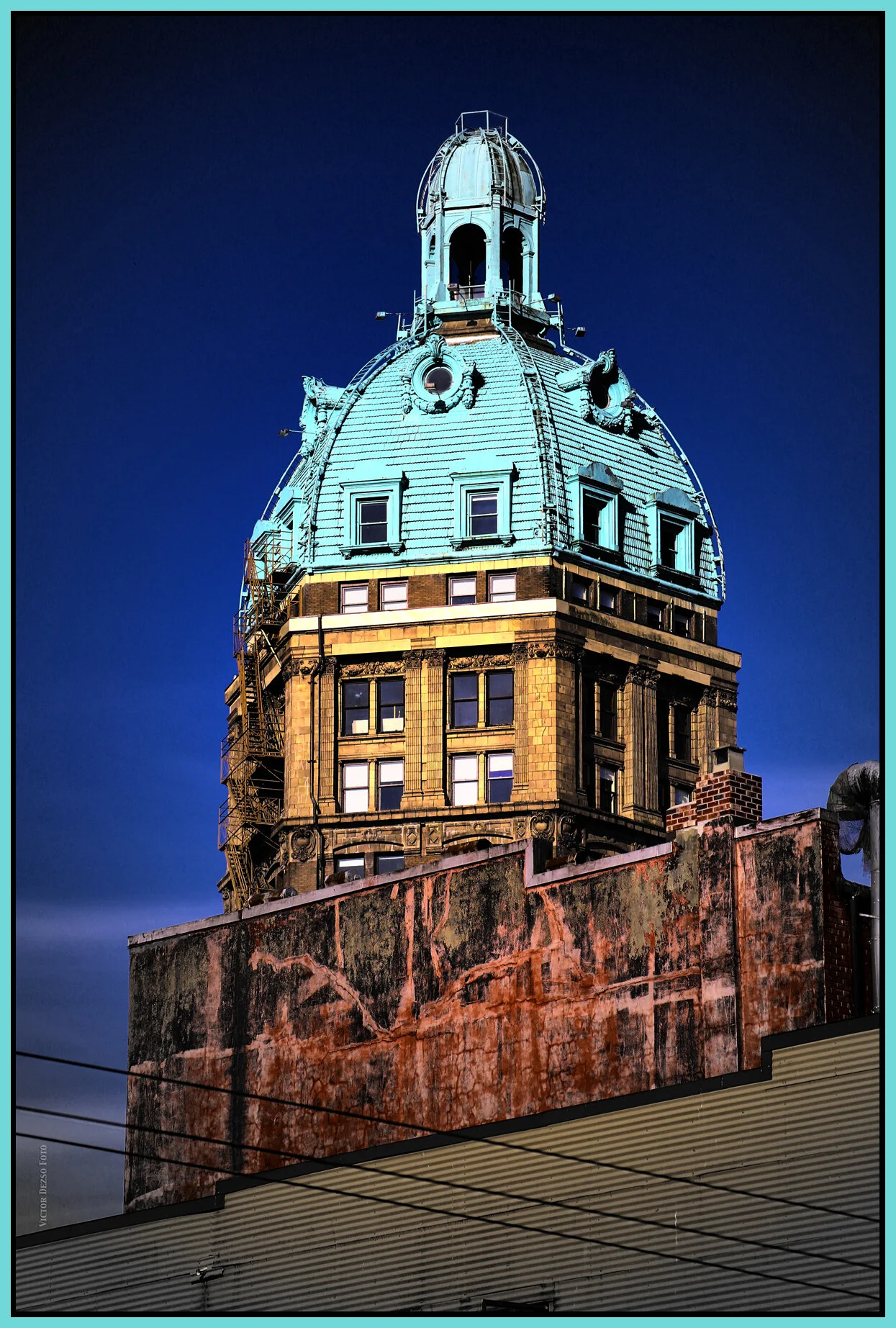 Sun Tower_May 31_2014_HDR_E9712_peBWhdr_4x6s.jpg