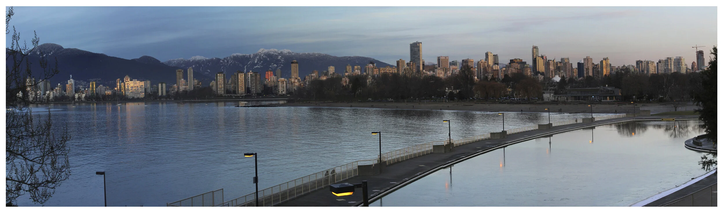 Kits Pool_Jan 3_2013_Pan_6027_4x12s.jpg