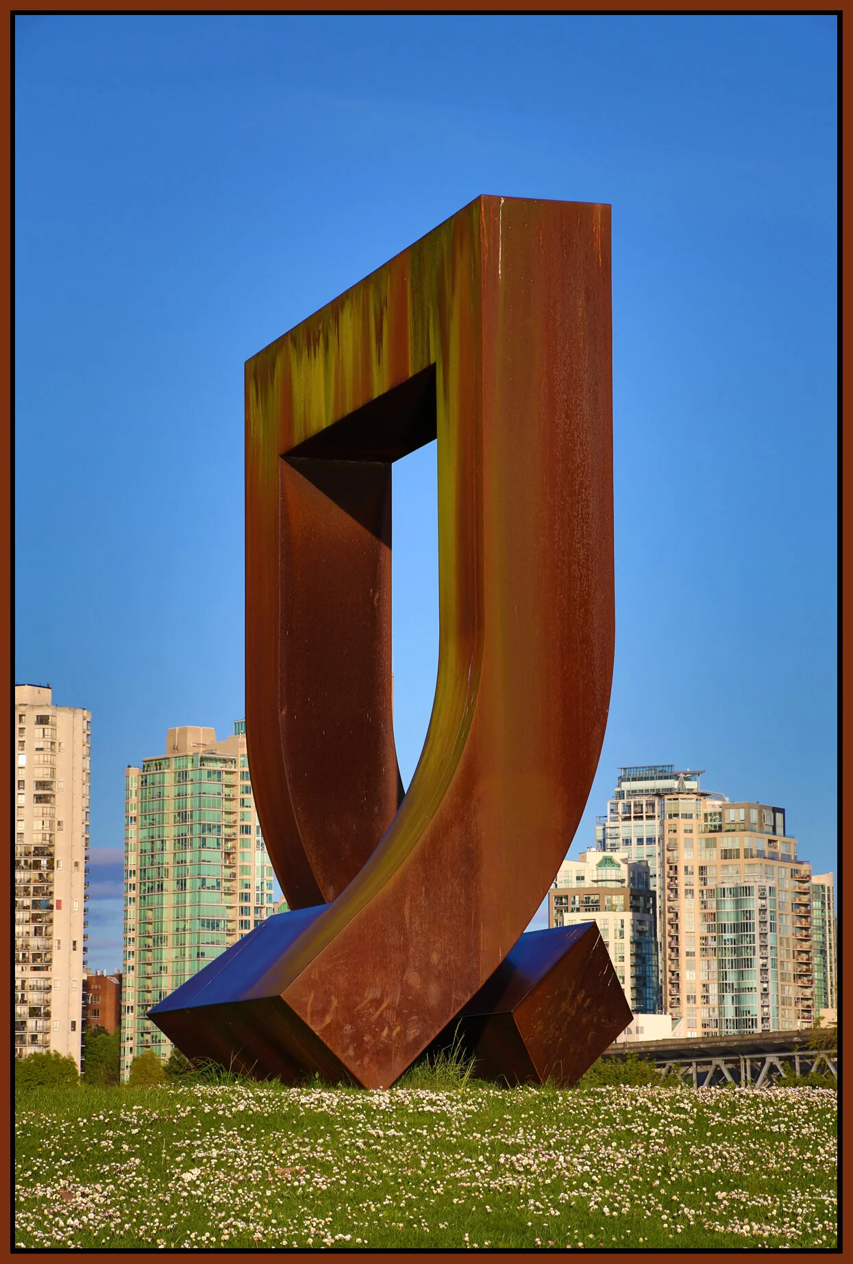 Vanier Pk Art_Apr 25_2016_HDR_K5899_4x6s.jpg