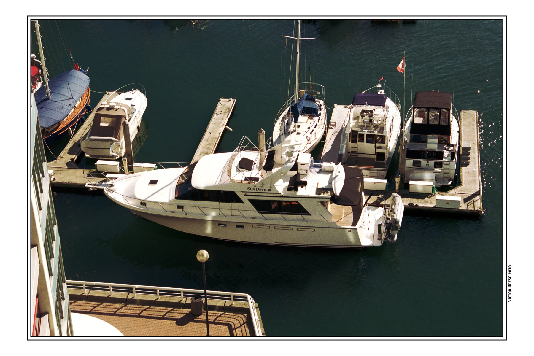 Boats_3_9_01_4x6.jpg