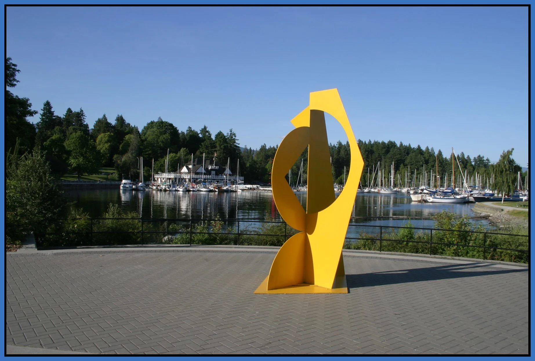 Stanley Pk Sculpture_Jul 21_2006_7612_4x6s.jpg