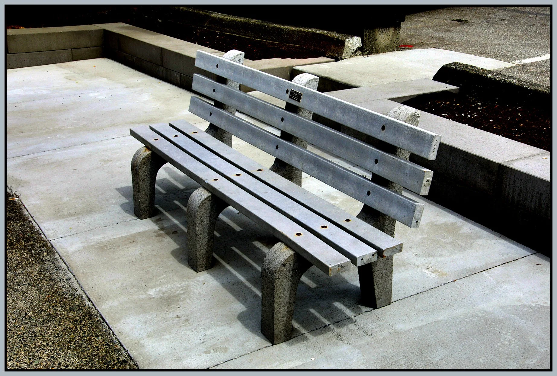 Bench in Richmond_Jul 9_2026_HDR_4L6552_peWowEffect1_4x6s.jpg