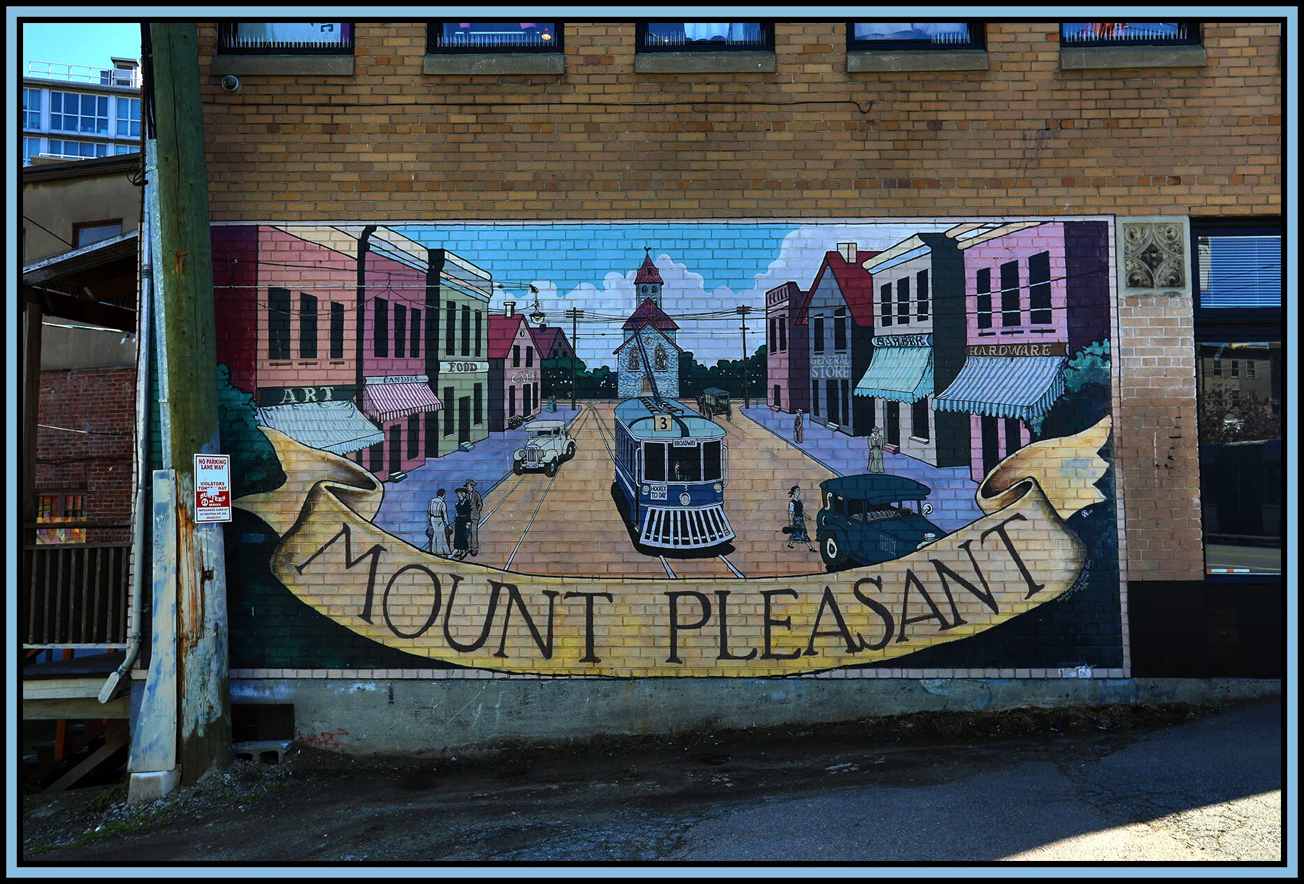Broadway at Main St Mural_Apr 24_2019_HDR_E4576_4x6s.jpg