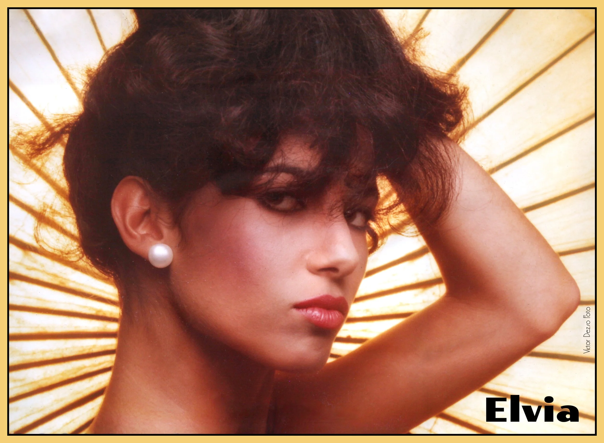 Elvia_3380.jpg