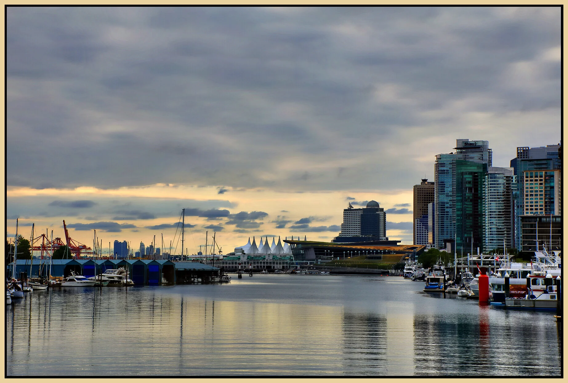 Coal Harbour LkgE_Jul 8_2021_HDR_4G0316_peAccntLite_4x6s.jpg