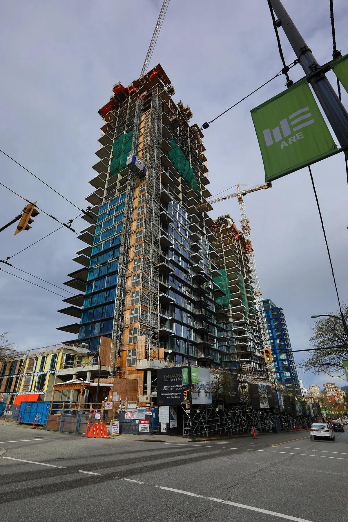 Robson Landmark Const_Apr 4_2022_HDR_5B1284_4x6.jpg