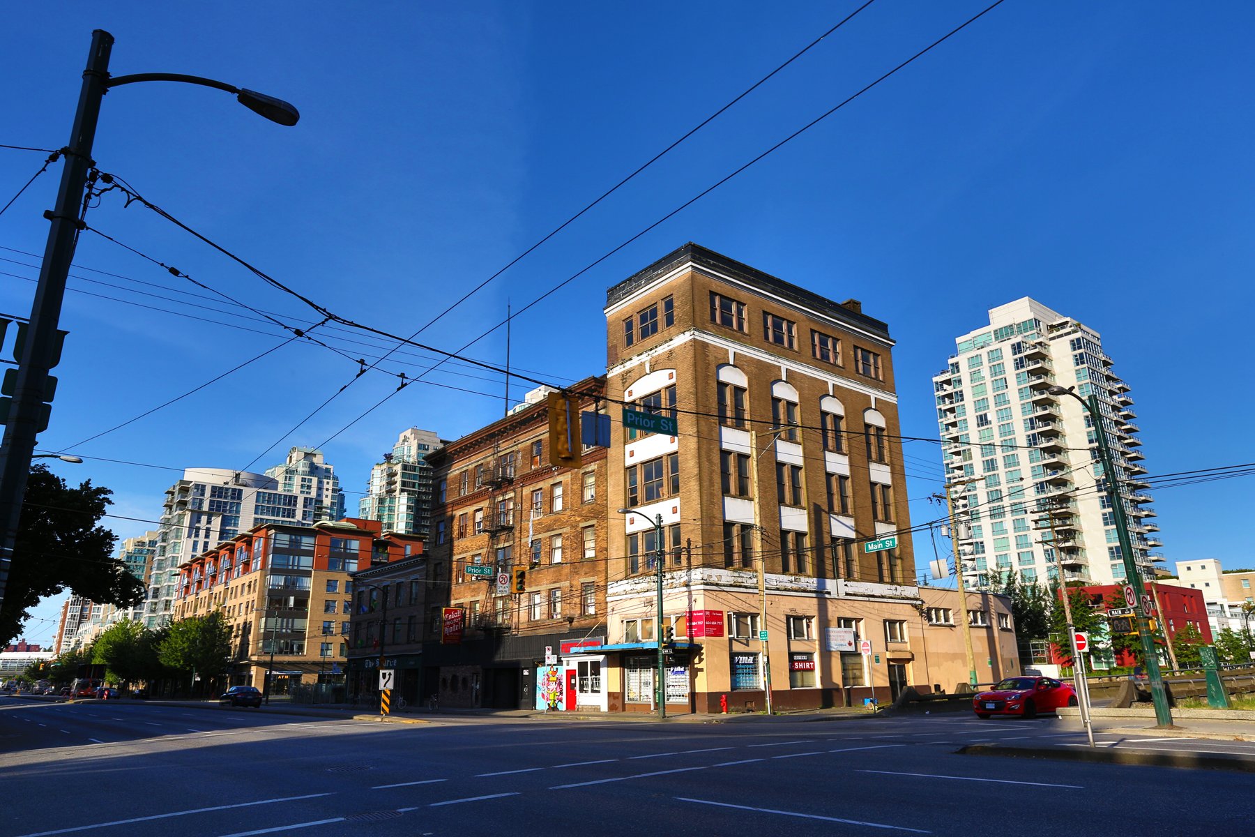 915 Main St_Jun 6_2015_HDR_G7712_4x6.jpg