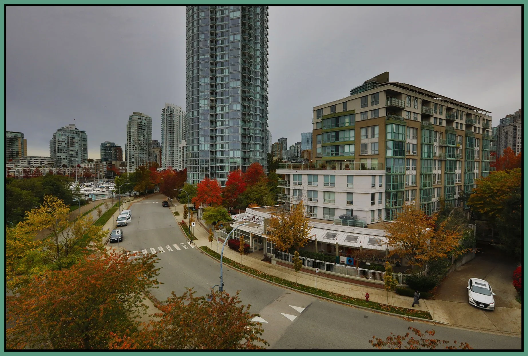 Cambie Bridge LkgNW_Oct 30_2024_HDR_5E3803_4x6s.jpg