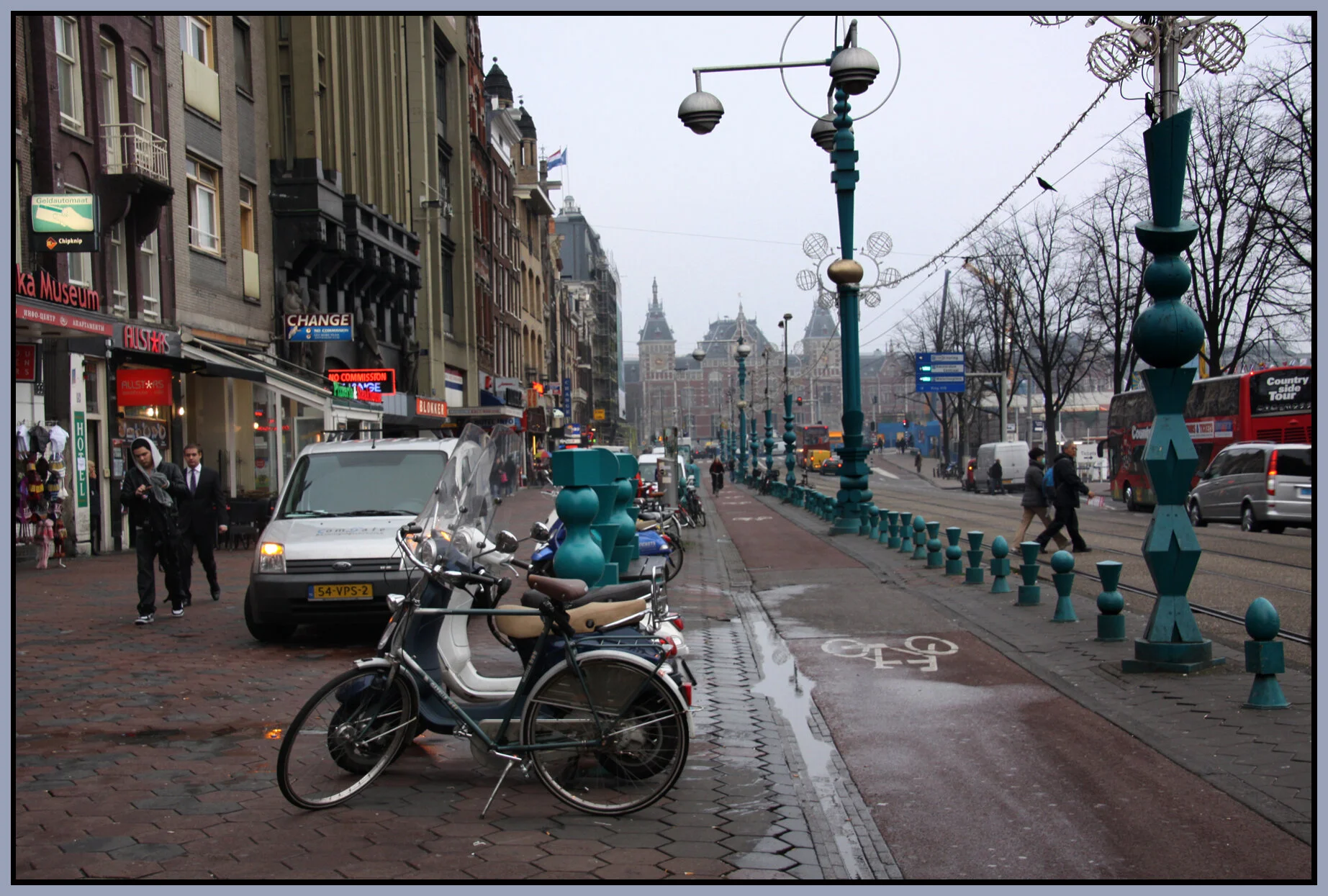 Amsterdam_Nov 8_2011_6489_4x6s.jpg