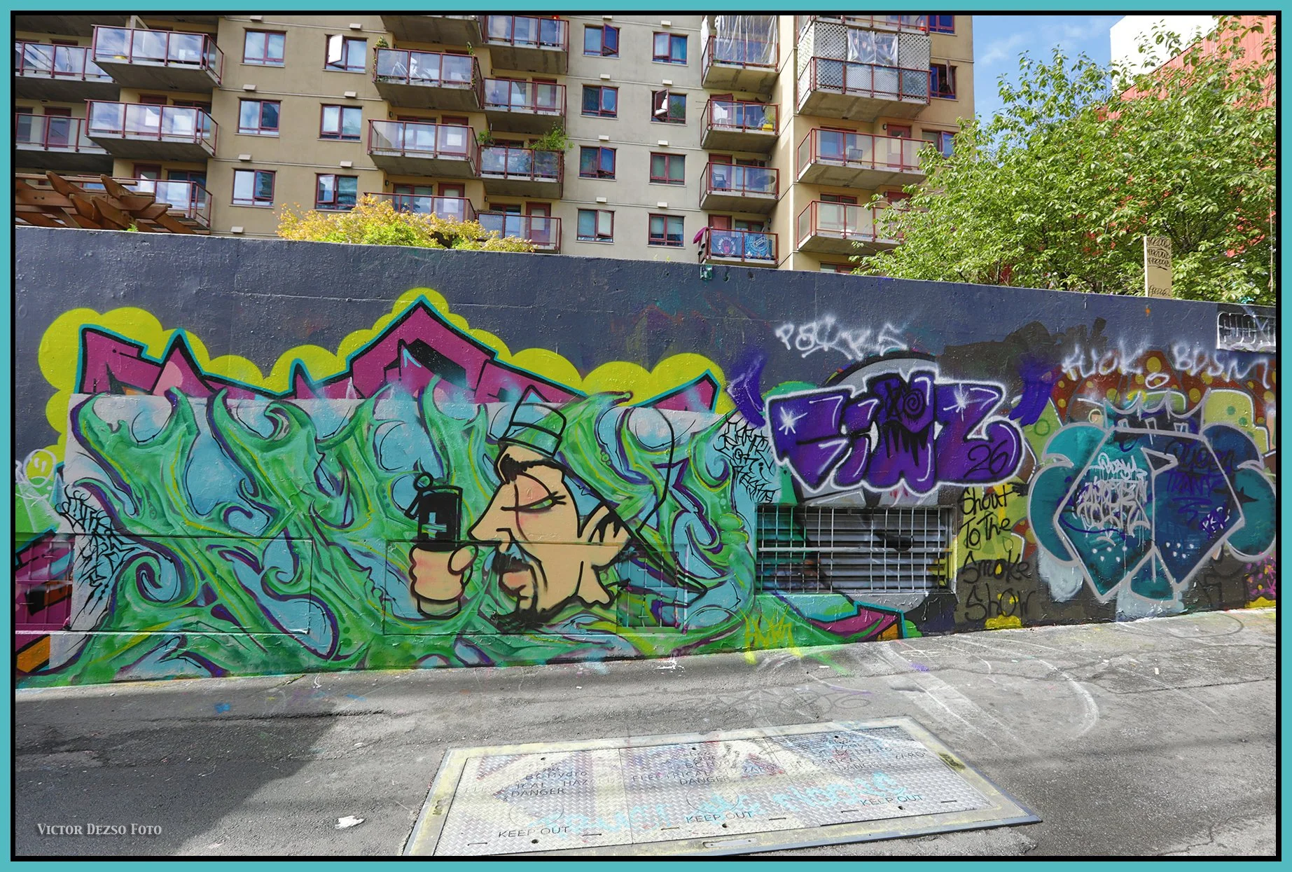 Ashtrey Alley Graffiti_Jul 30_2026_HDR_Pan_4L73844L7400_4x6s.jpg