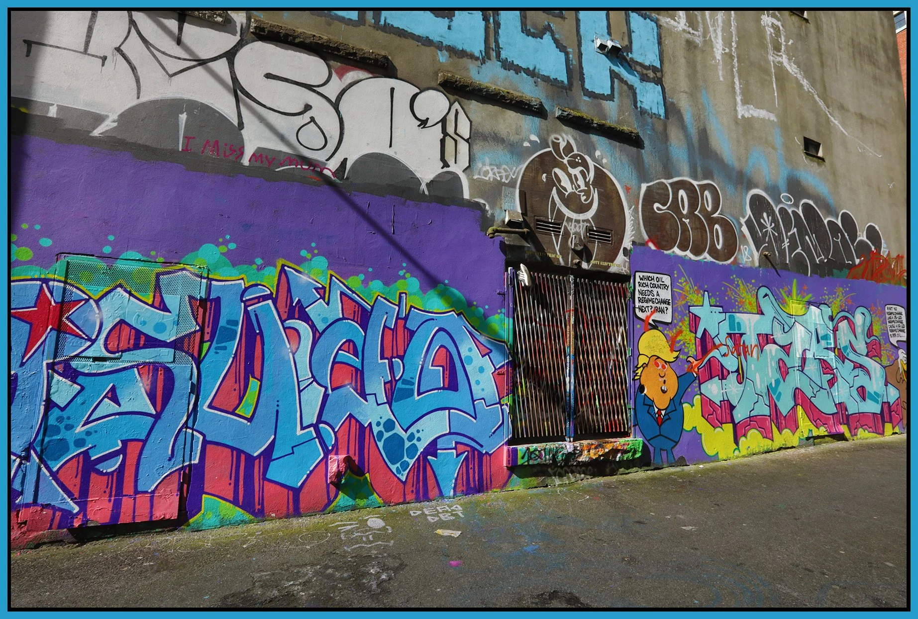 Gastown Alley Graffiti_Apr 19_2026_HDR_4L2436_4x6s.jpg