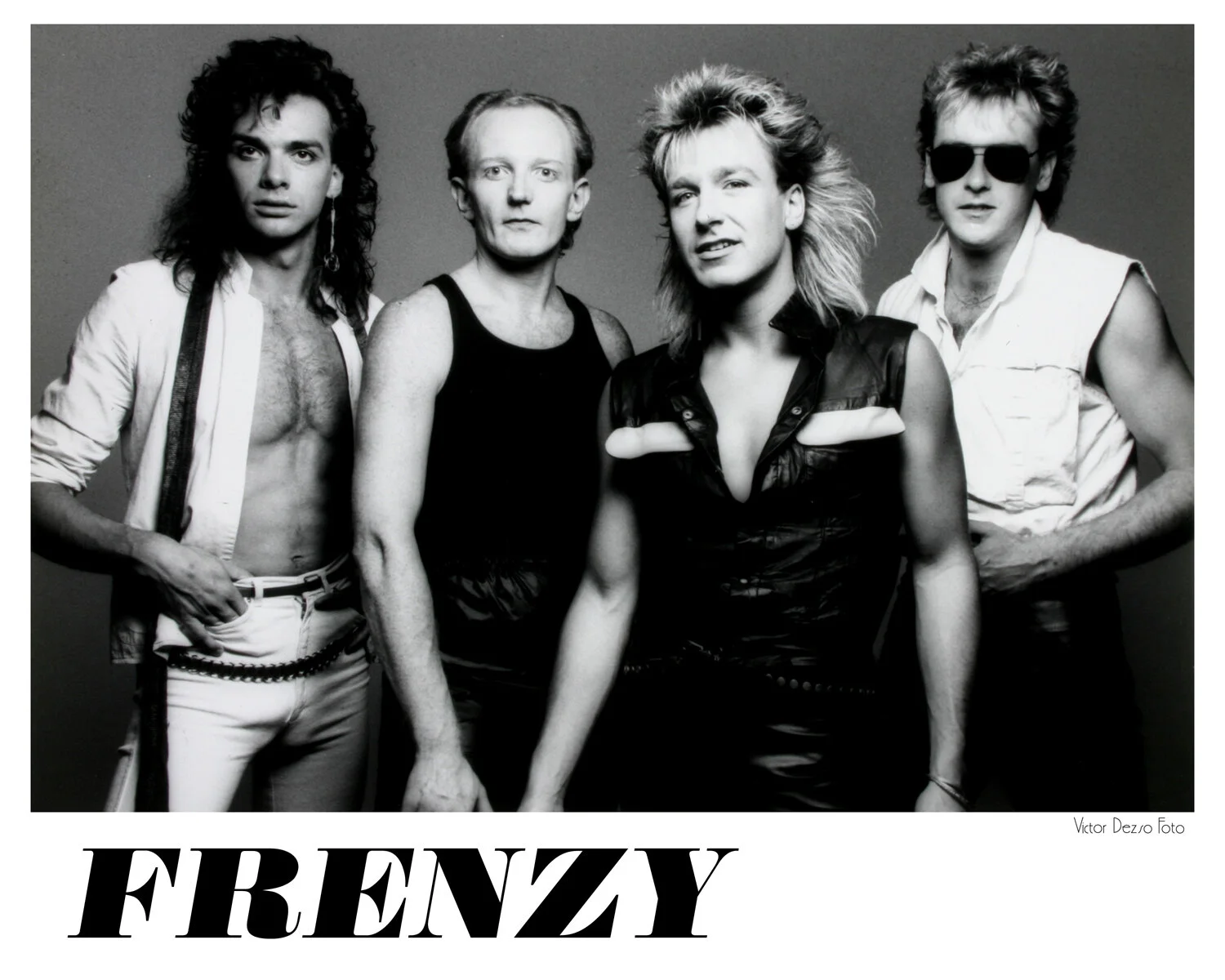 Frenzy_7232_s.jpg