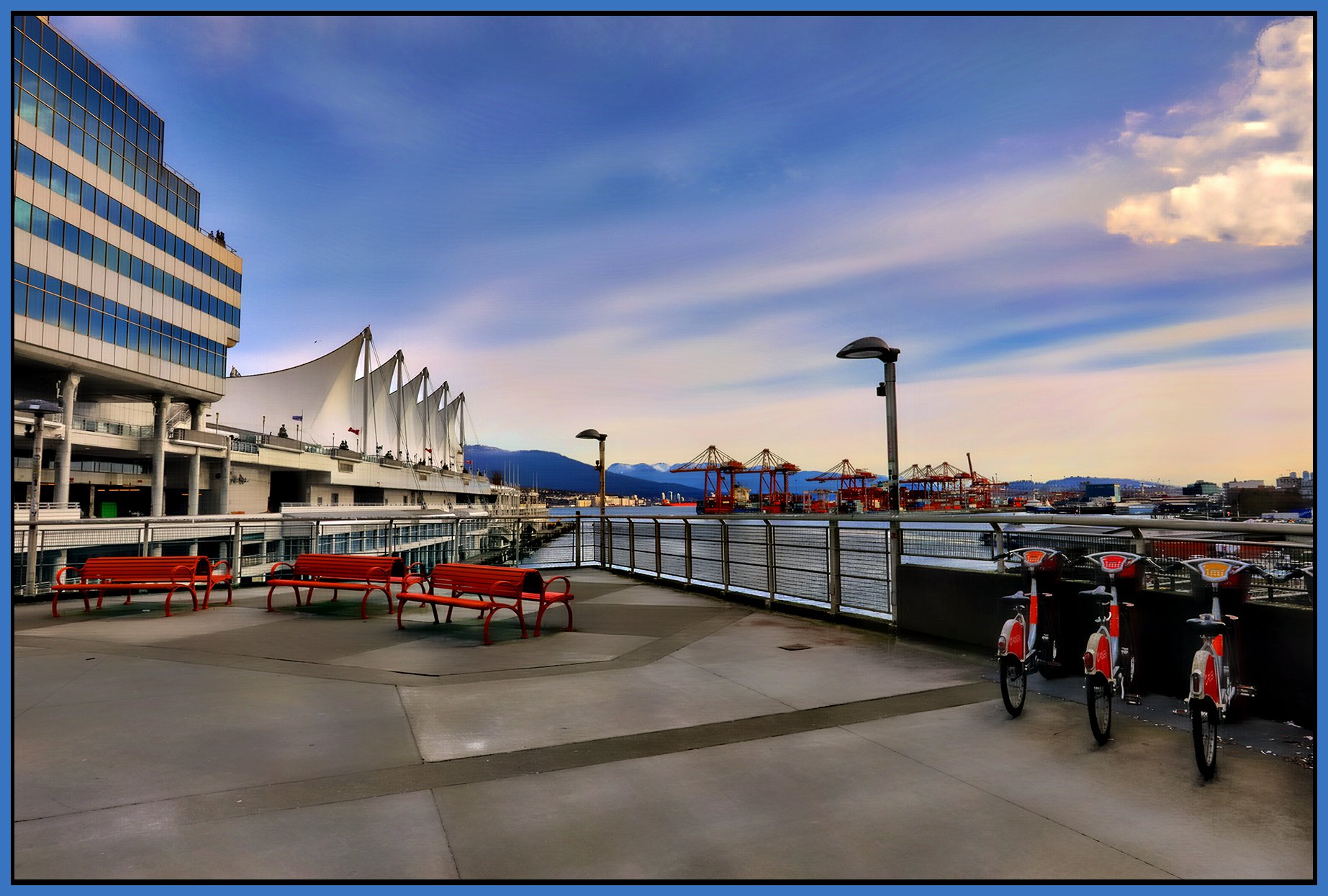 Canada Place Benches LkgN_Feb 20_2026_HDR_4K8811_peHdr2013_Hyperstrip_1_4x6s.jpg