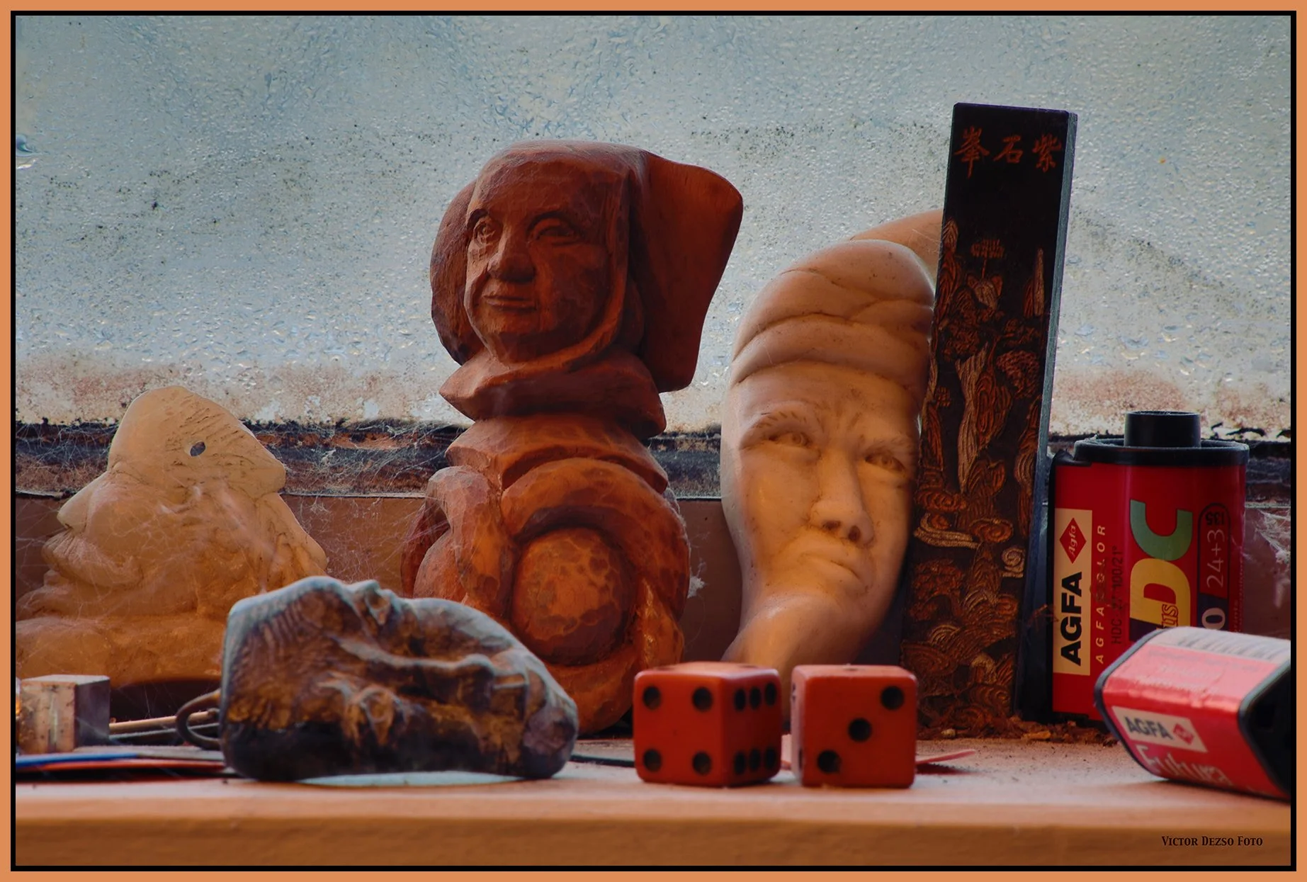 Knick-Knacks_Dec 17_2025_HDR_5F5515_4x6s.jpg