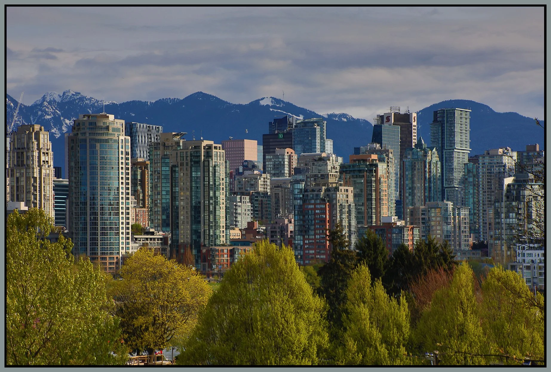 Vancouver from Choklit Park_Apr 24_2022_HDR_4G8557_4x6s.jpg