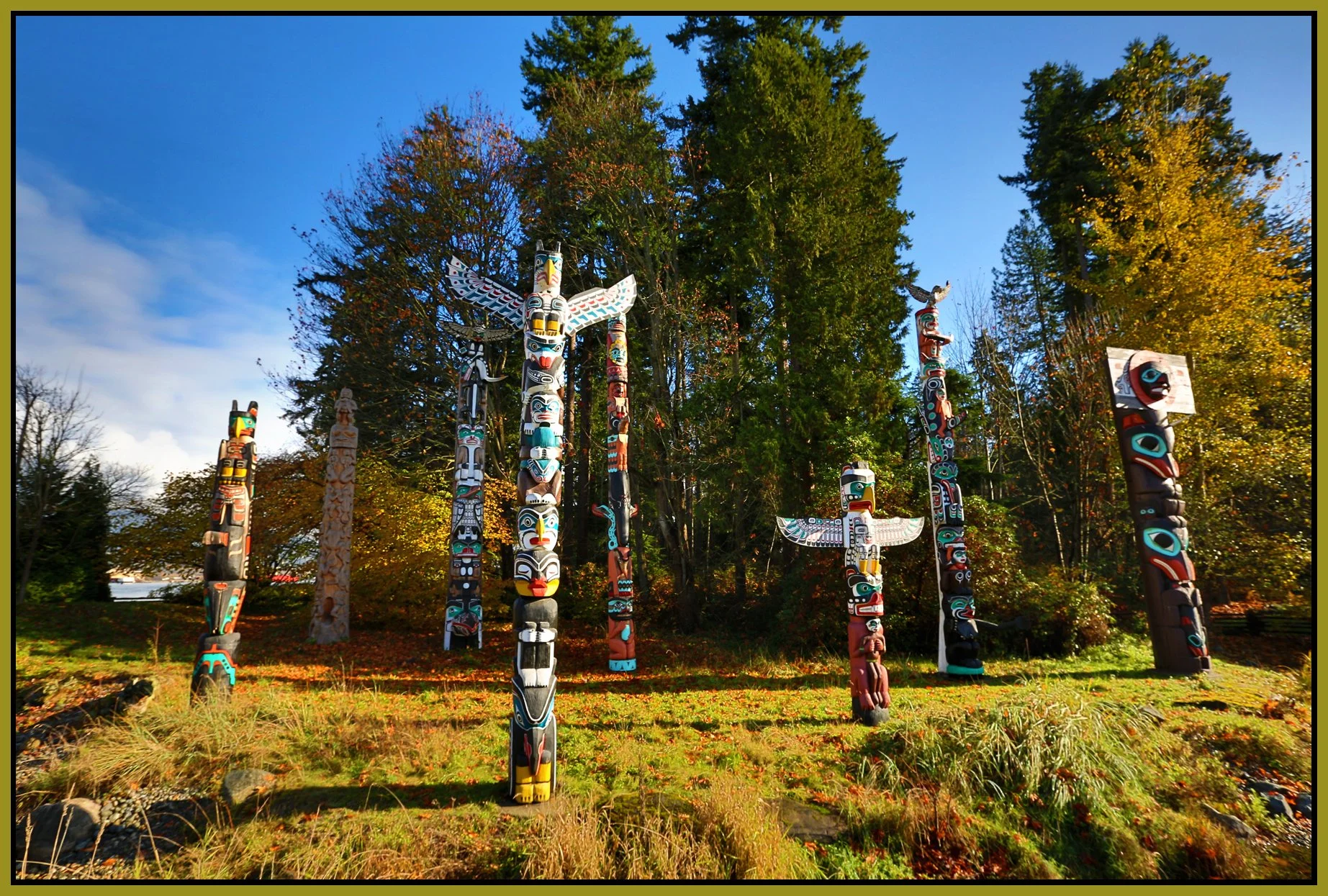 Stanley Park Totems_Nov 13_2013_HDR_D5374_4x6s.jpg