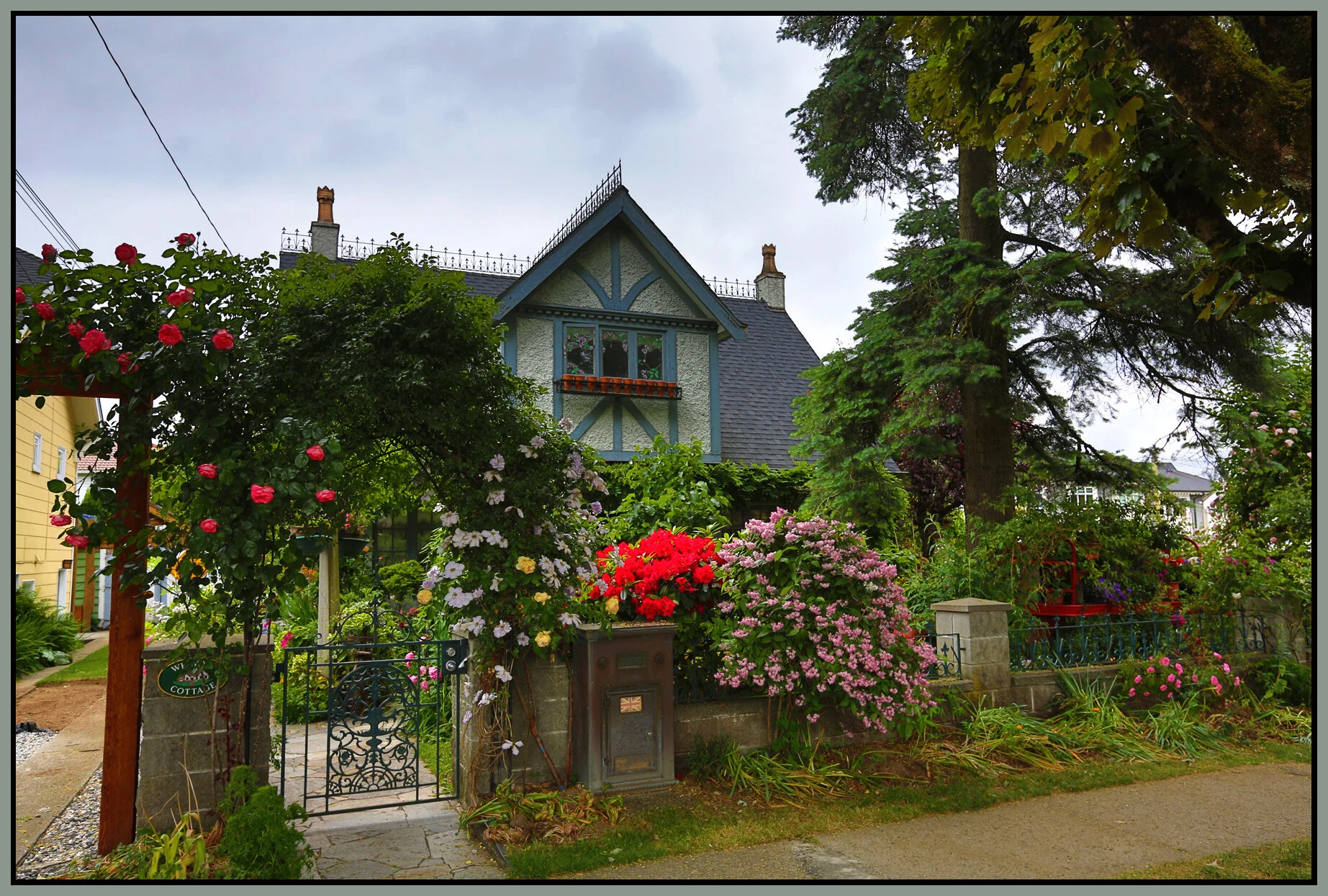 1697 E 22nd_May 23_2016_HDR_K5185_4x6s.jpg