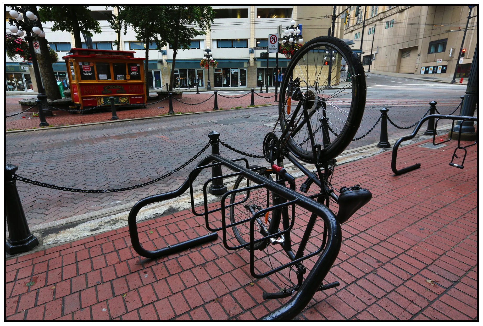 Bike Gastown_Aug 15_2014_HDR_F0820_4x6s.jpg