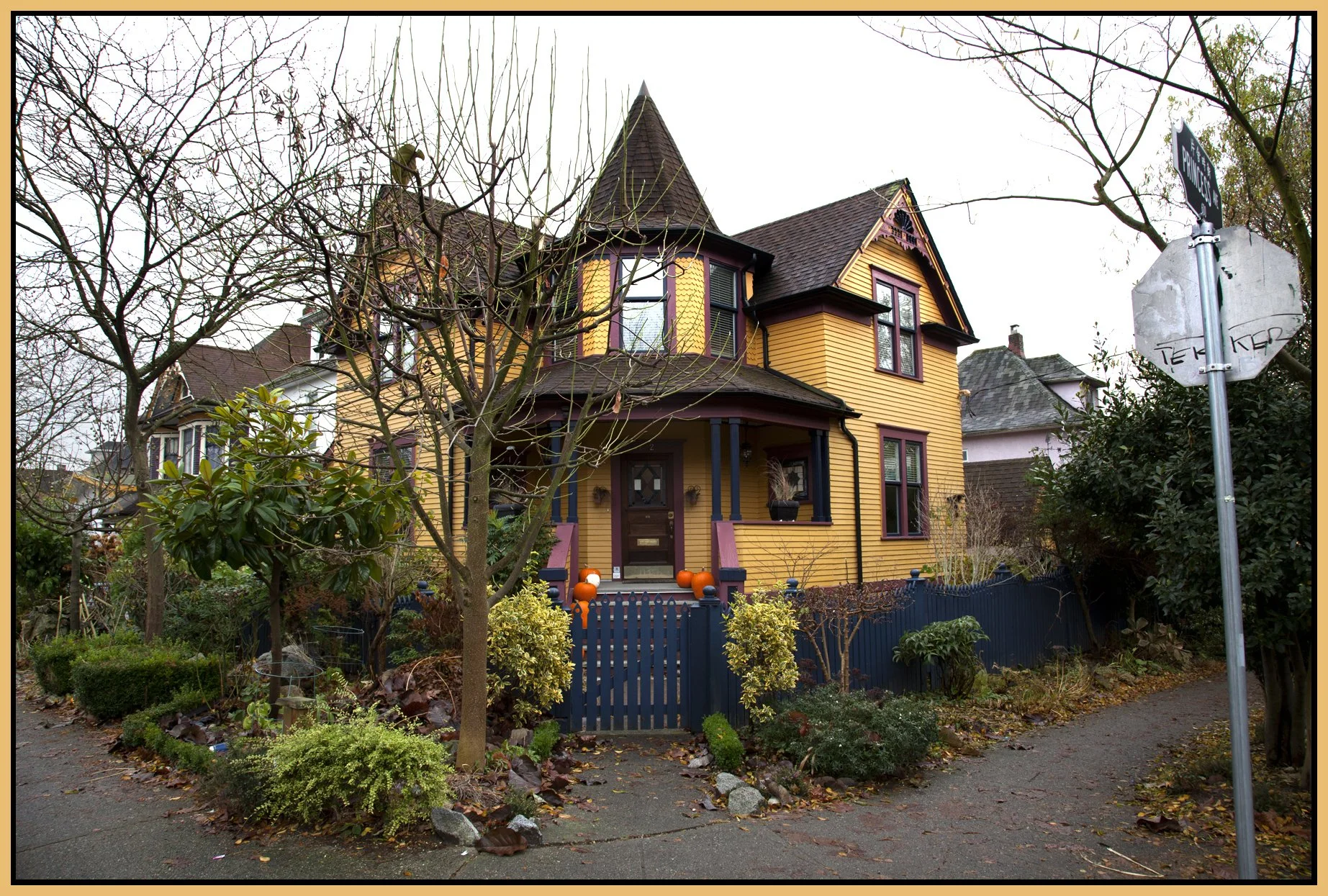 602 Keefer St_Dec 1_2011_7126_4x6s.jpg