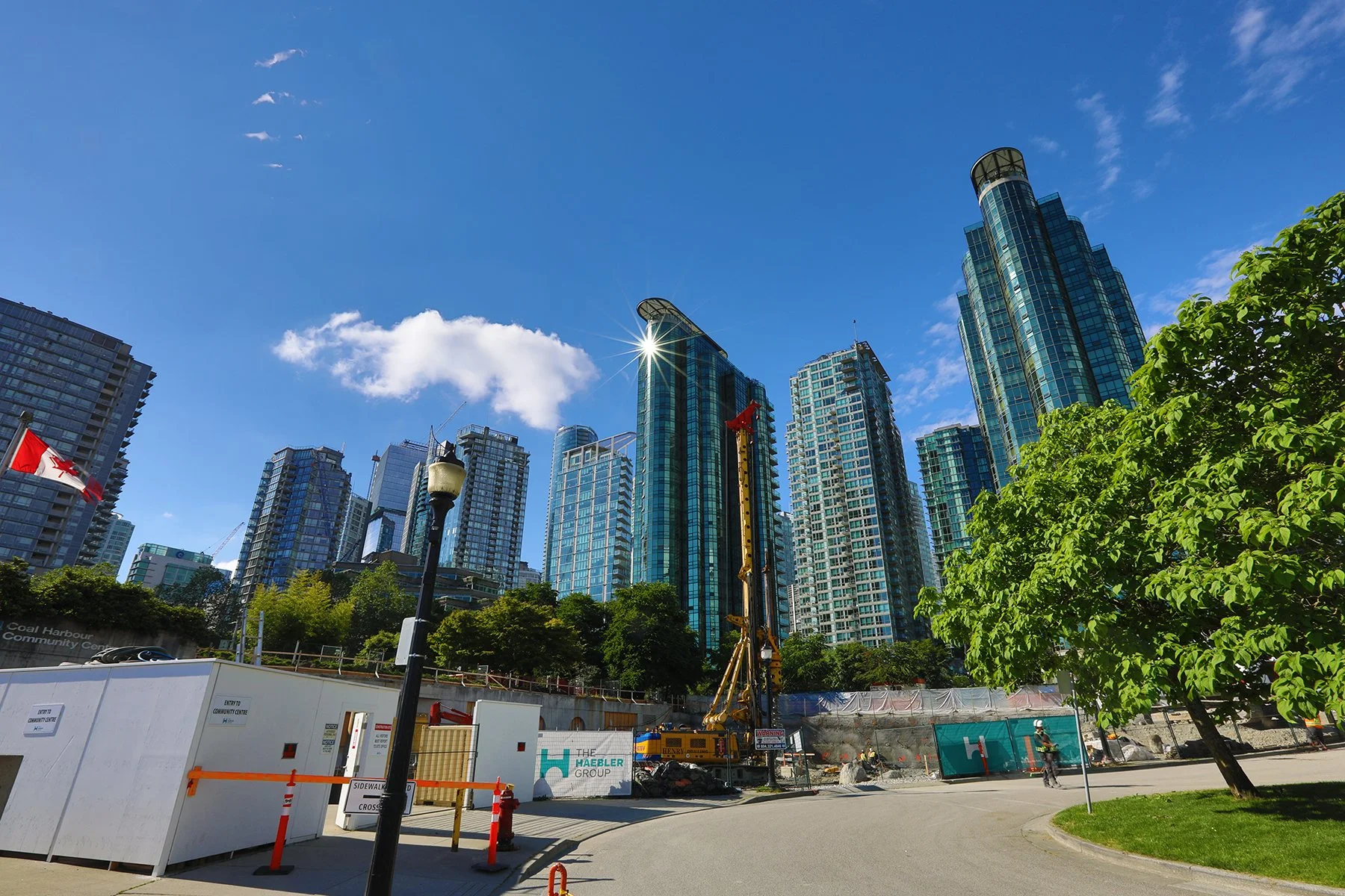 Coal Harbour Const_Jun 30_2022_HDR_5B9089_4x6.jpg