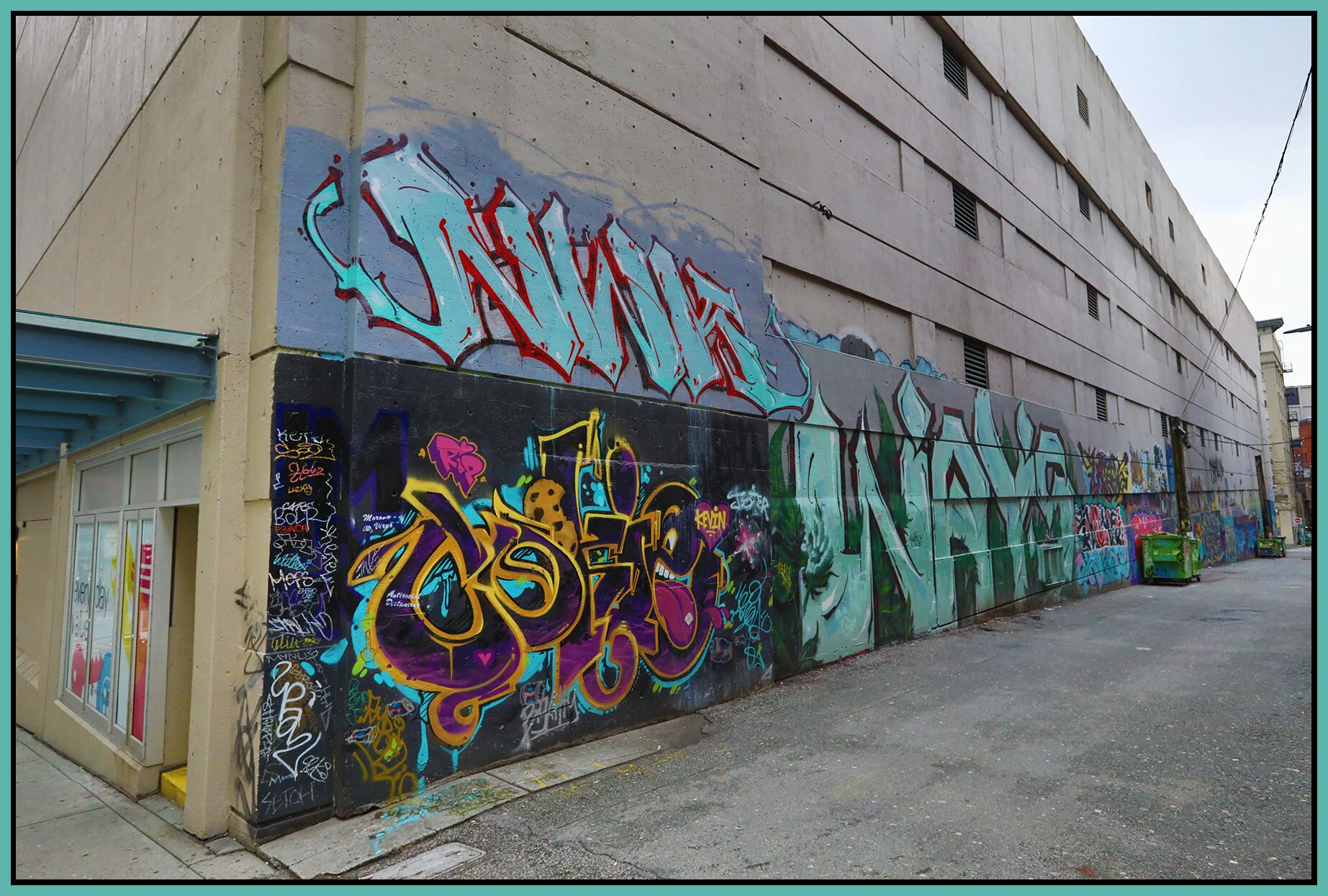 Gastown Alley Graffiti_Nov 21_2020_HDR_4G5944_4x6s.jpg