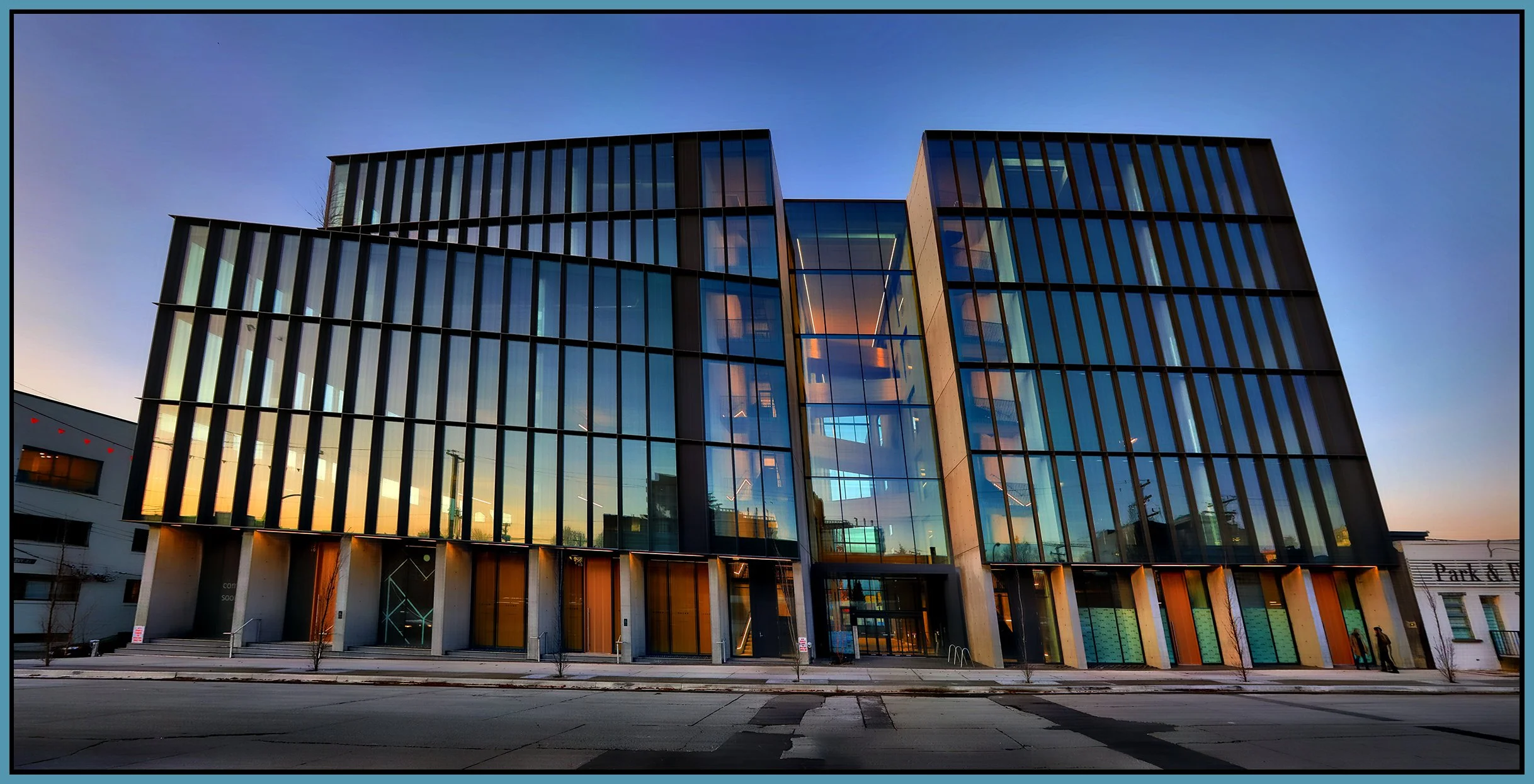 415 Railway St_Dec 12_2022_HDR_Pan_5C9206_peHdr2013_1_4x8s.jpg