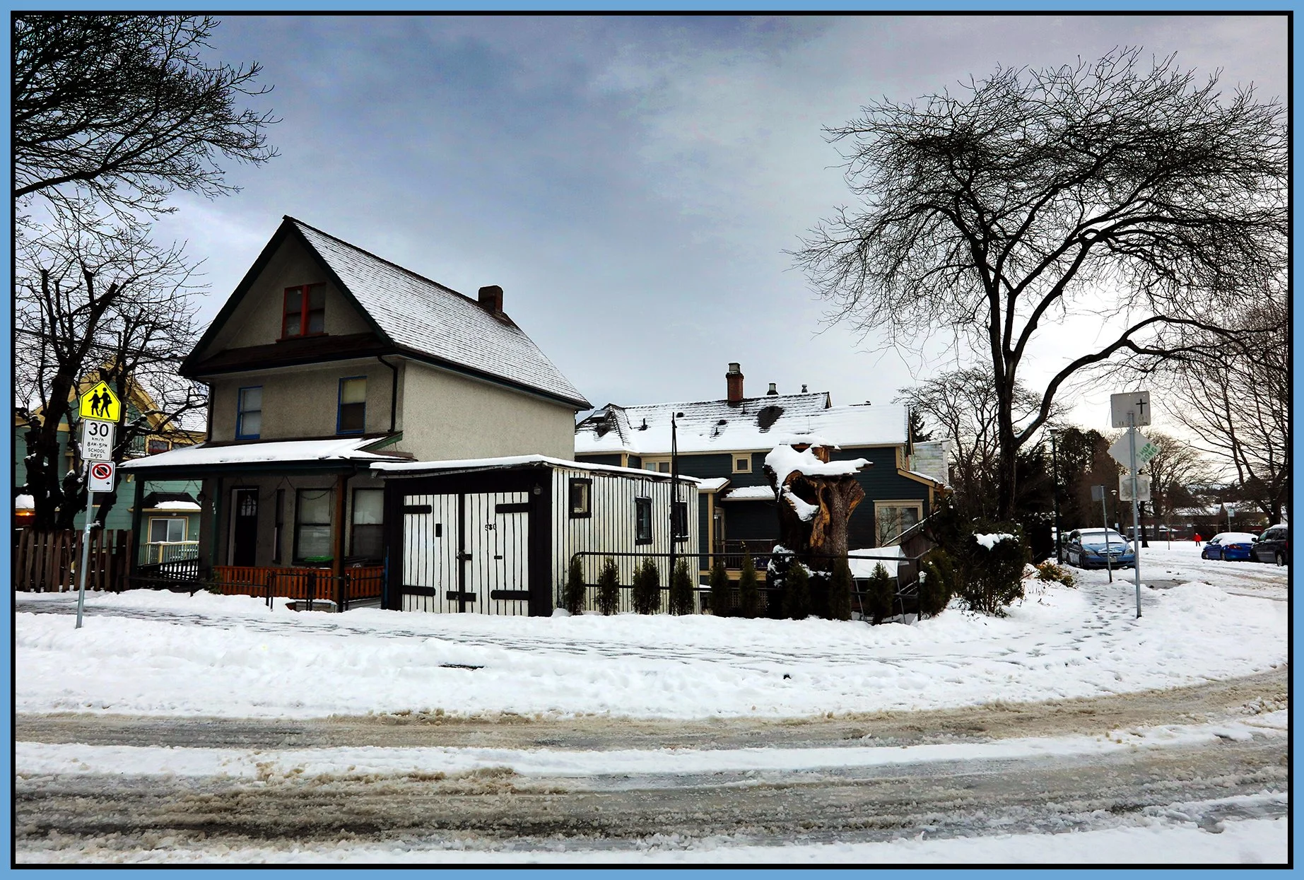 580 Heatley St in Snow_Jan 2_2020_HDR_5A6062_peDramaticDrkLnscp_4x6s.jpg