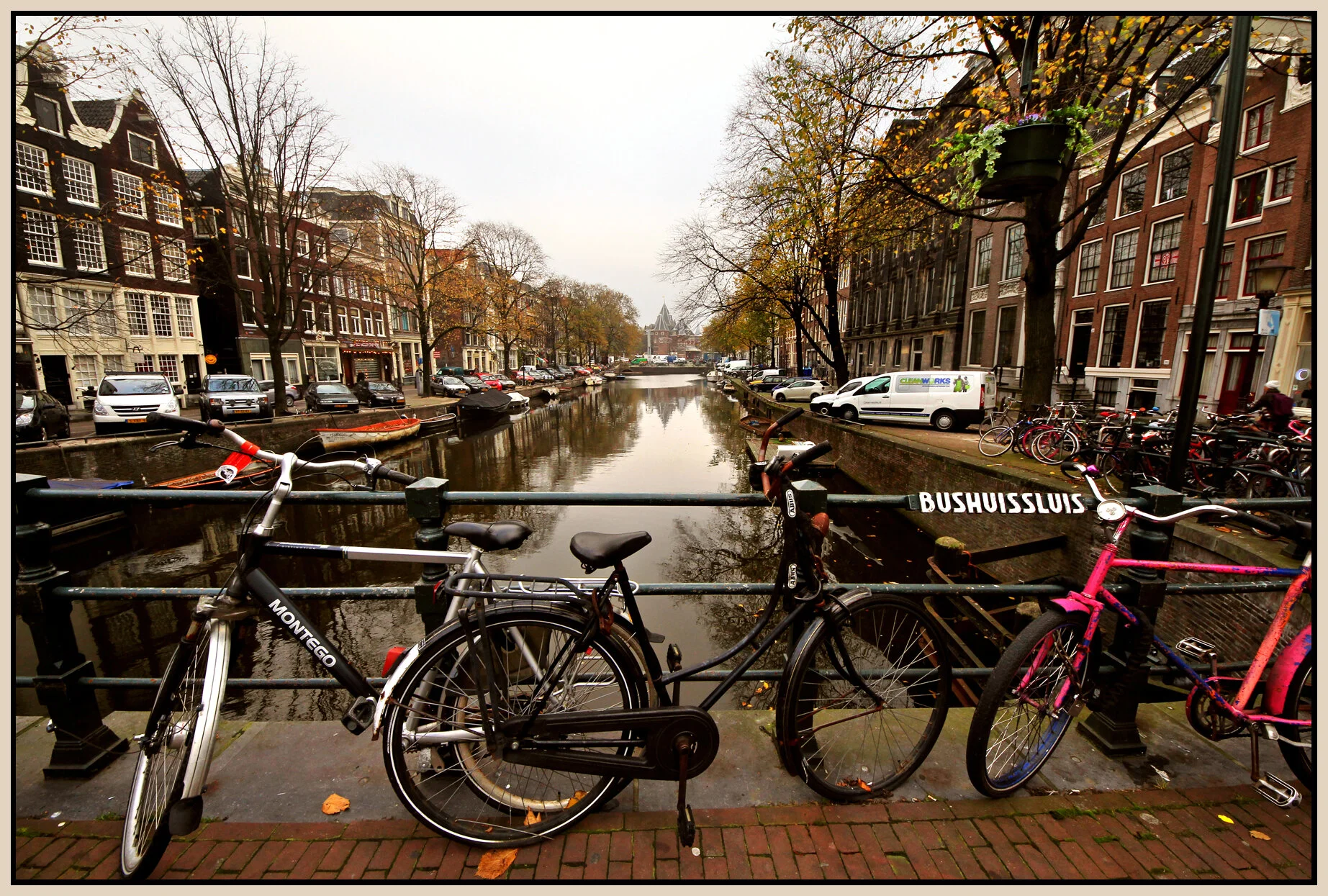 Amsterdam_Nov 8_2011_1645_4x6s.jpg