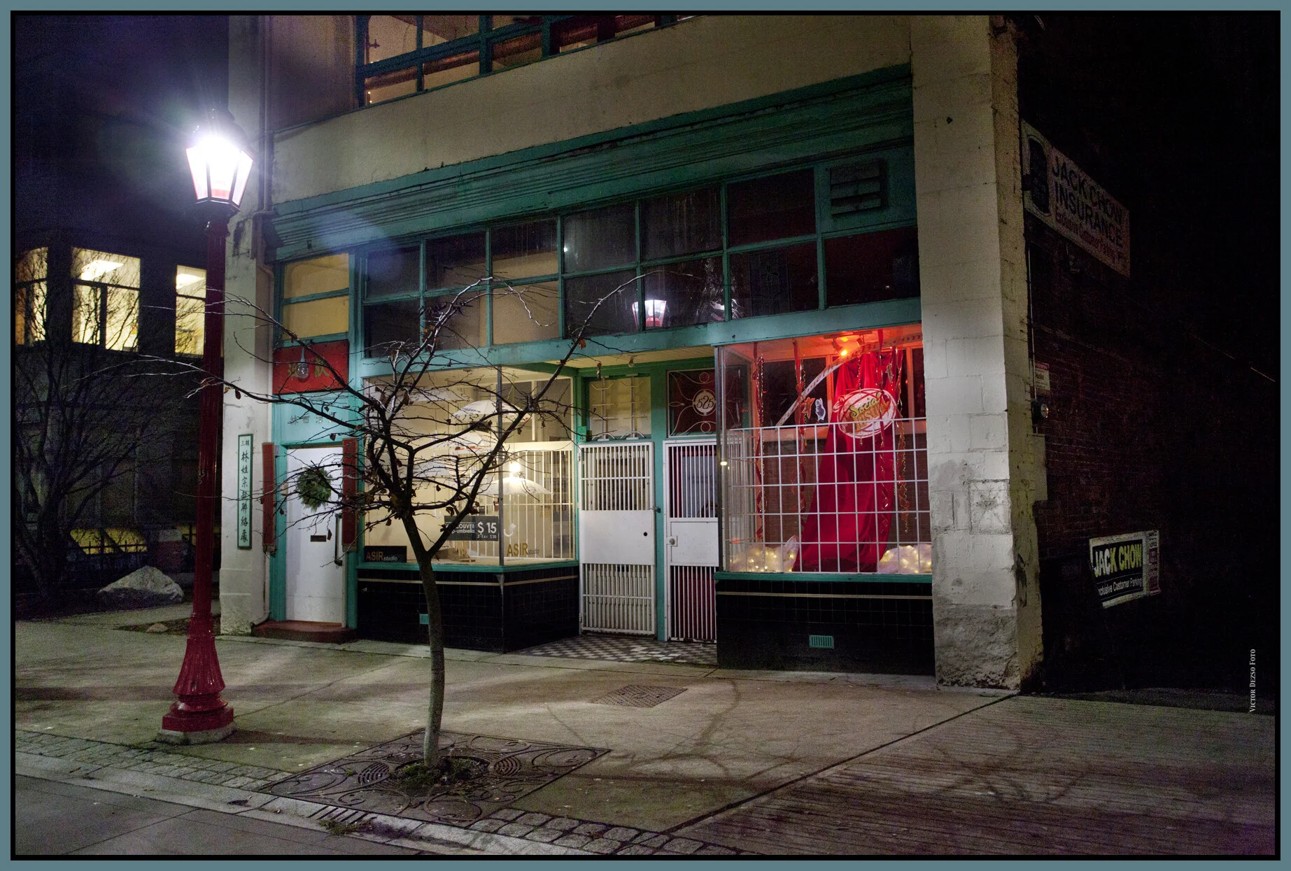 Chinatown_Dec 21_2010_6077_4x6s.jpg