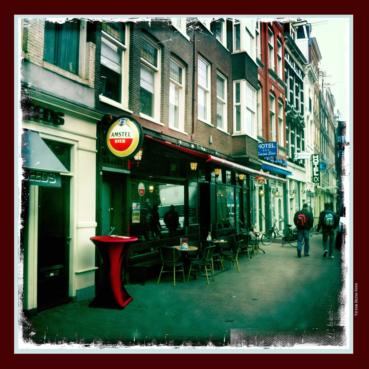 Amsterdam_Nov 8_2011_1535_4x4.jpg