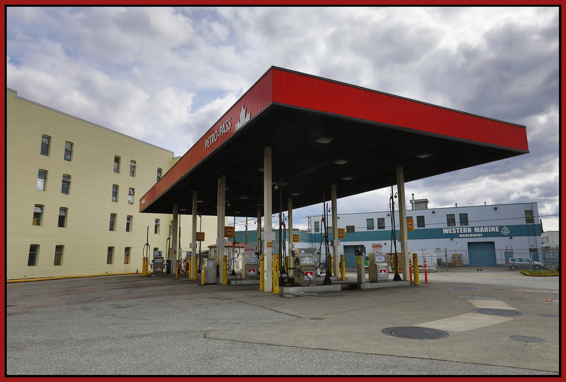 1508 Powell St Petro-Pass_Apr 4_2020_HDR_F6884_4x6s.jpg