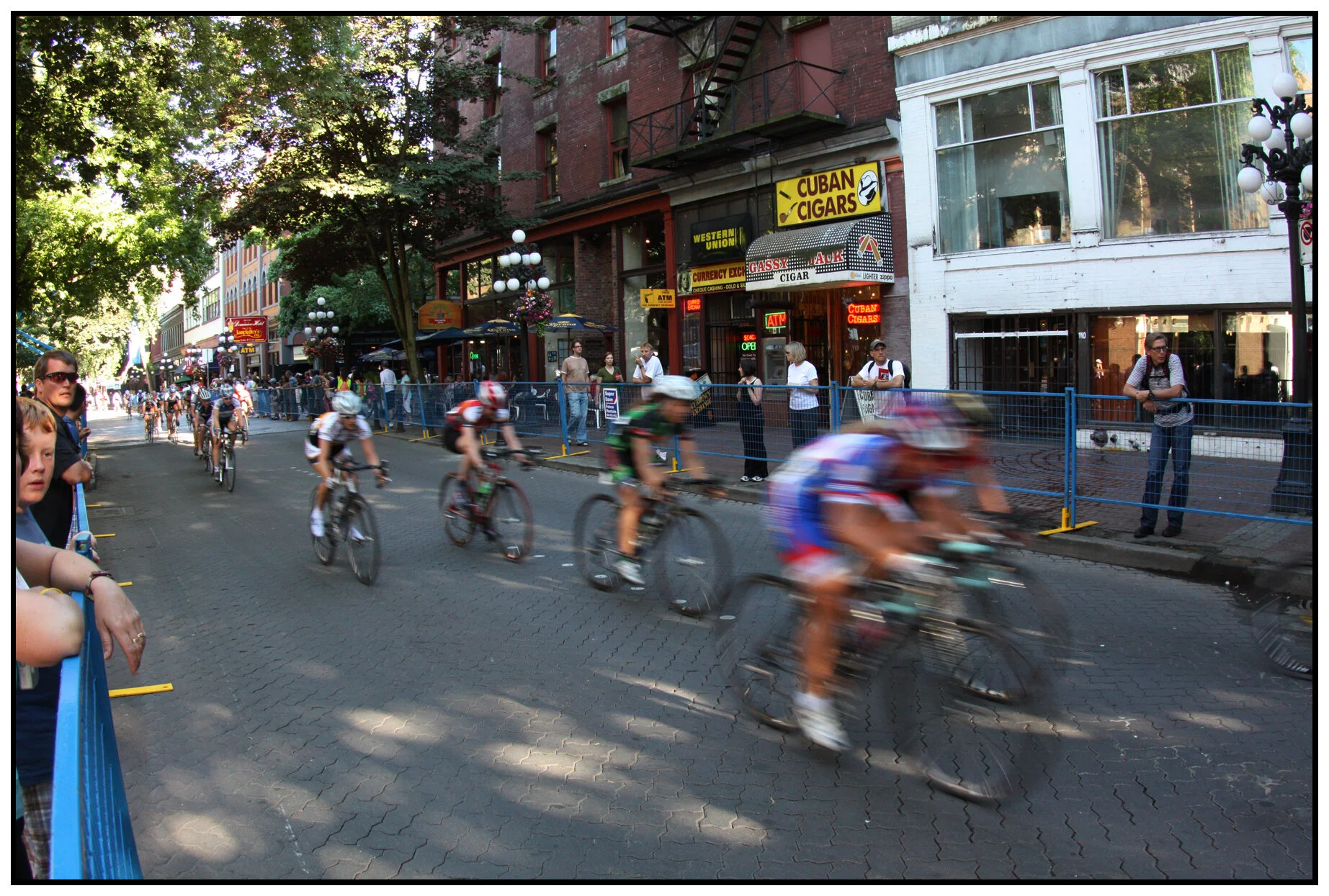 Gastown Bike Race 2008_4370_4x6s.jpg