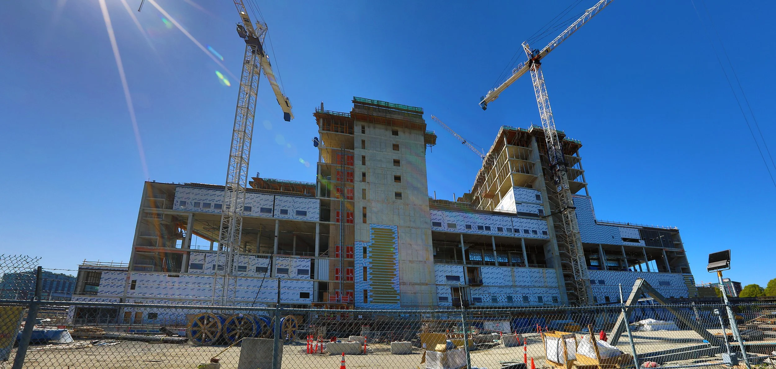 New St.Paul's Hospital Const_Apr 19_2024_HDR_Pan_4H7082_4x8.jpg
