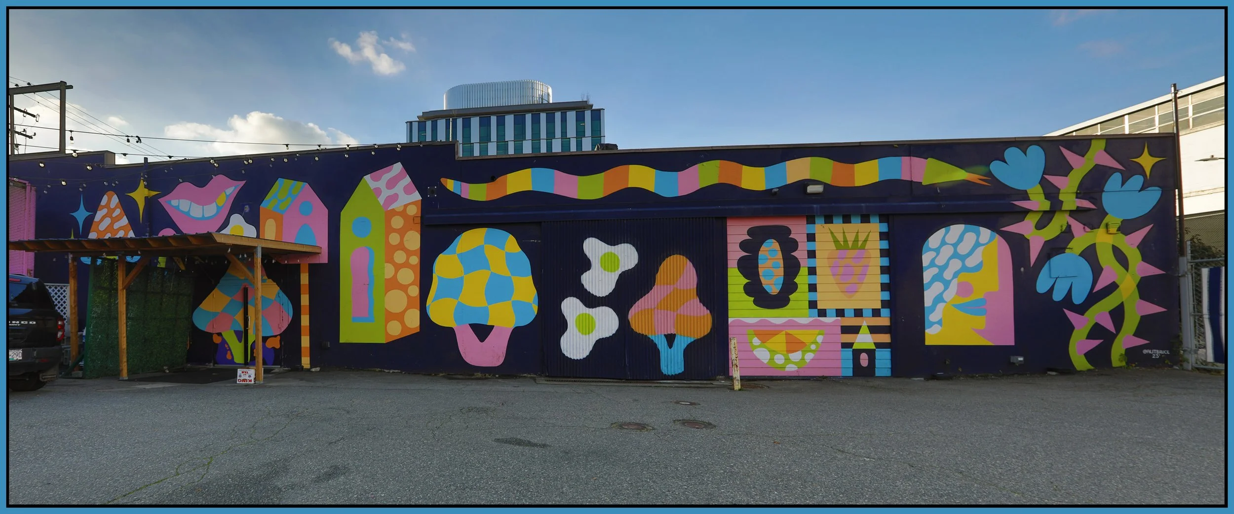 44 W 4th Ave Mural_HDR_Pan_4K5631_4x10s.jpg