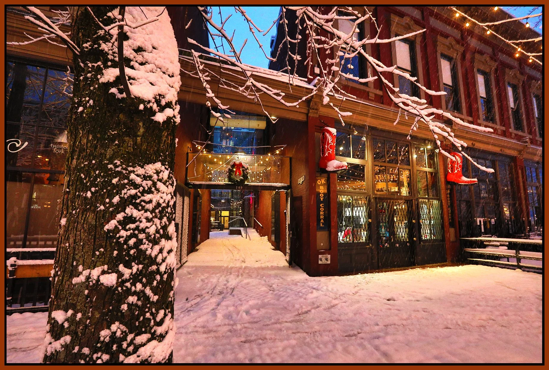 Gastown 209 Carrall St_in the Snow_Jan 17_2024_HDR_4H1008_4x6s.jpg