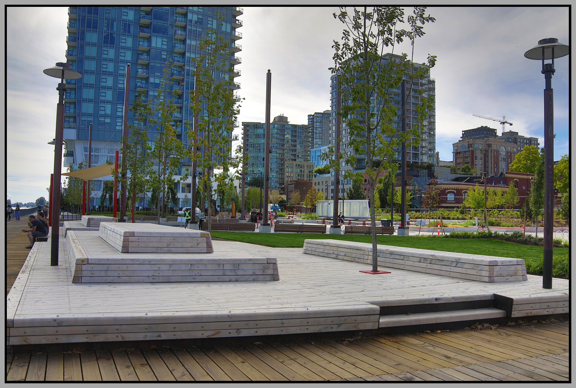 New West Quayside Benches_Jul 30_2026_HDR_4L7756_4x6s.jpg