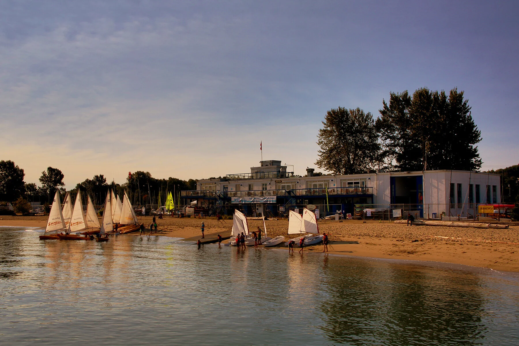 Spanish Banks Boats_Sep 4_2020_HDR_3B0890_peFbColBalD_4x6.jpg