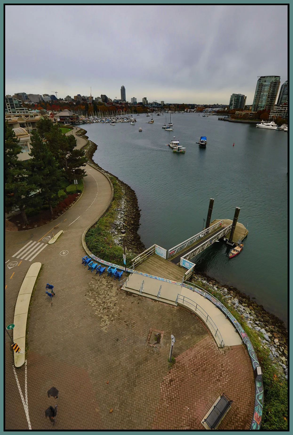 Cambie Bridge LkgW_Oct 30_2024_HDR_5E3863_4x6s.jpg