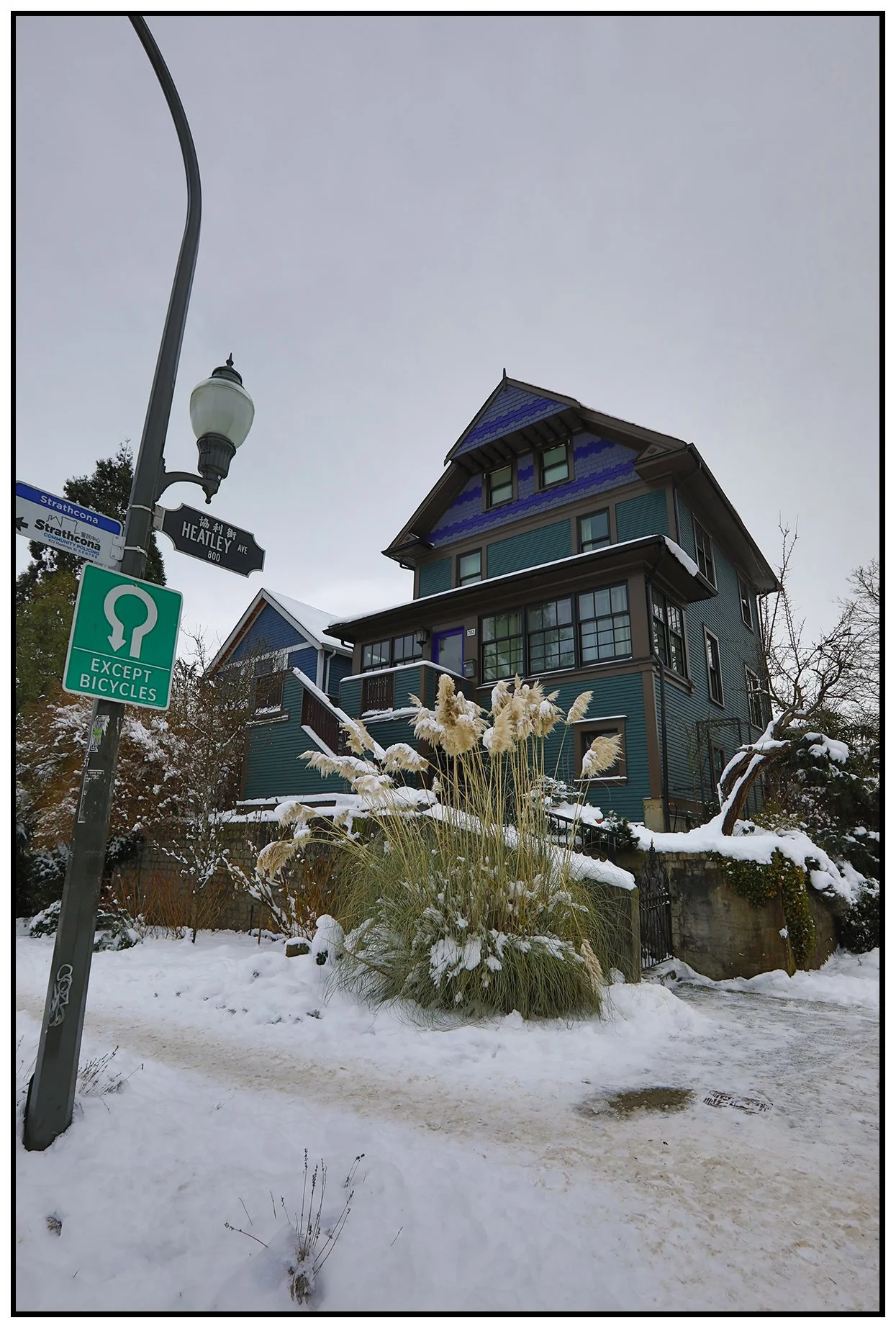 702 Union St_Snow_Jan 1_2022_HDR_5A5894_4x6s.jpg