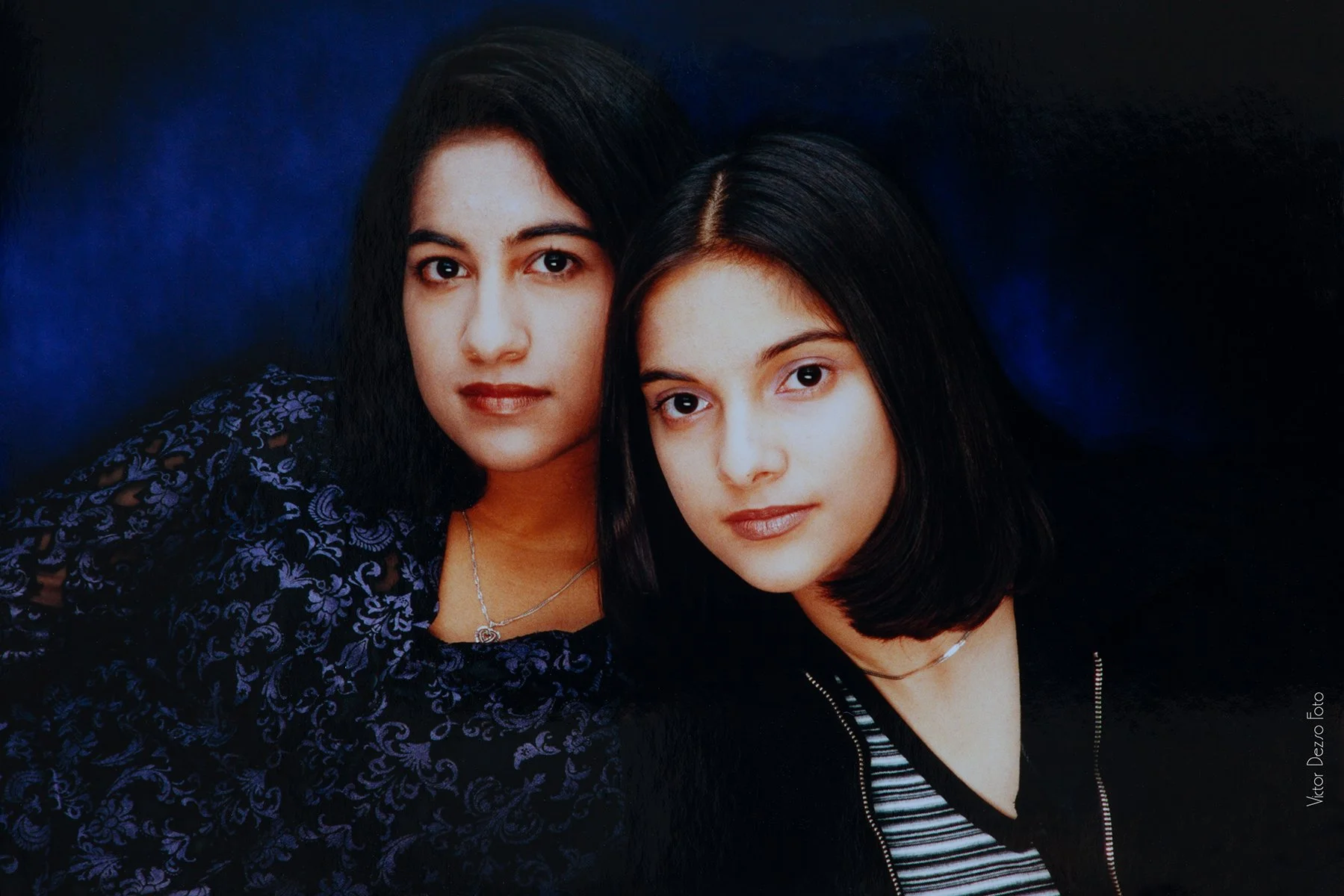 Salima & Farah_Nov 22_1998_9328_4x6.jpg