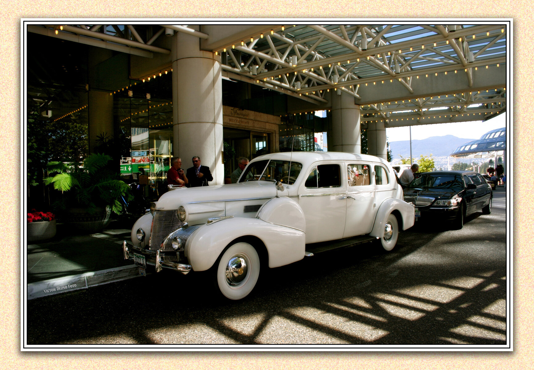 Cadillac 1939_1744_3_1_4x6s.jpg