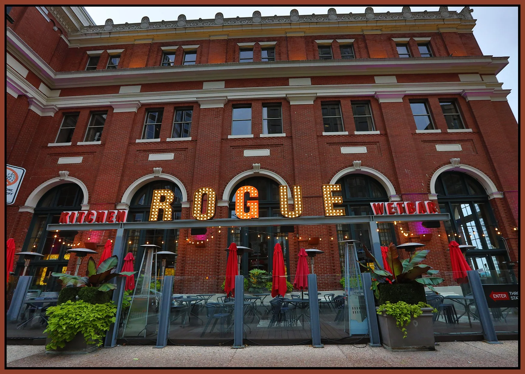 Gastown Rogue_Oct 2_2023_HDR_Pan_5C6764_4x6s.jpg