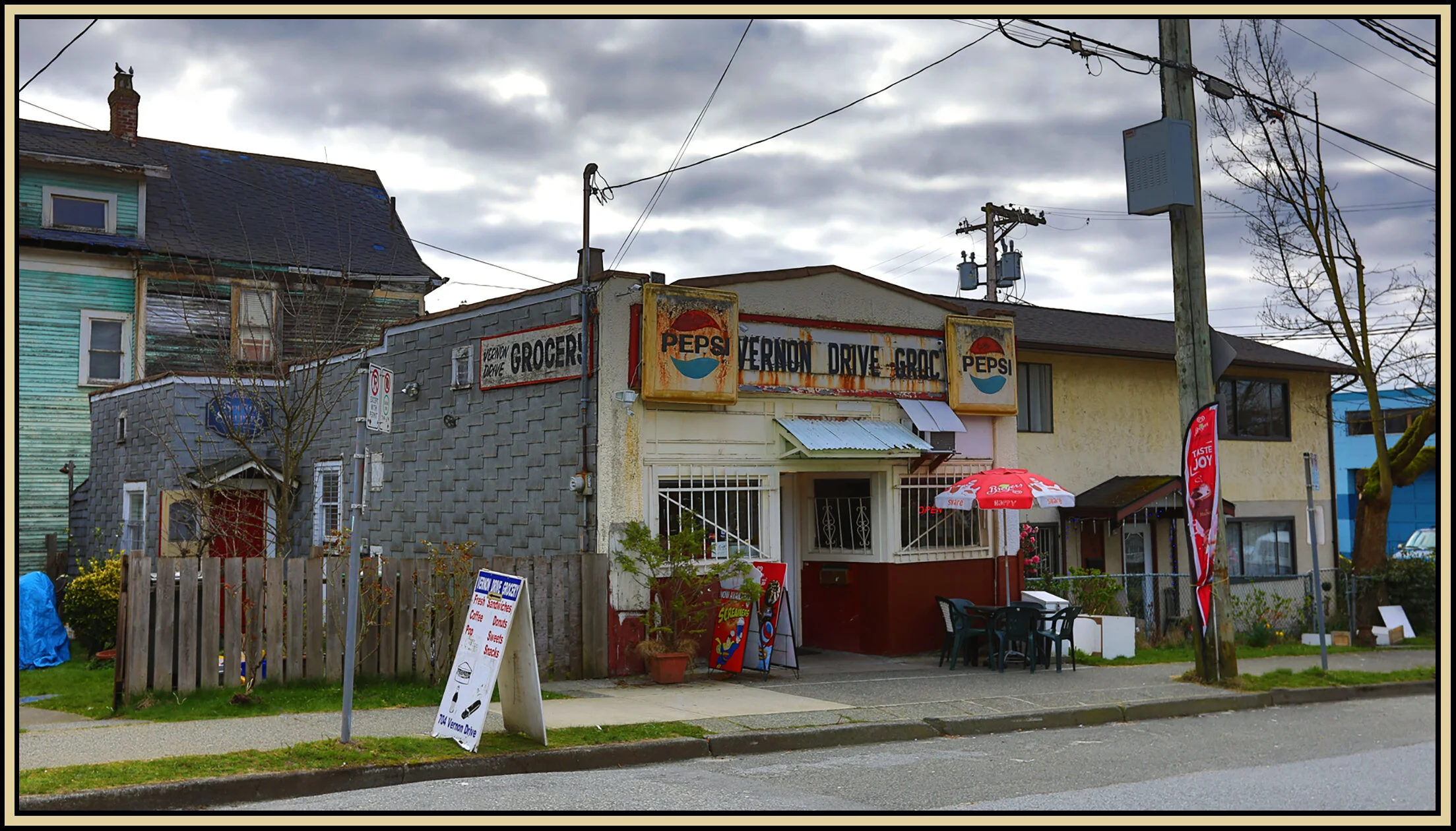 Vernon Dr Groc_Apr 3_2017_HDR_A7138_4x7s.jpg