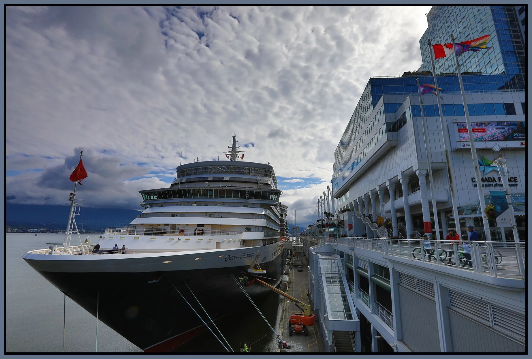 Canada Place Cunard Line_Jun 14_2022_HDR_5B7309_4x6s.jpg